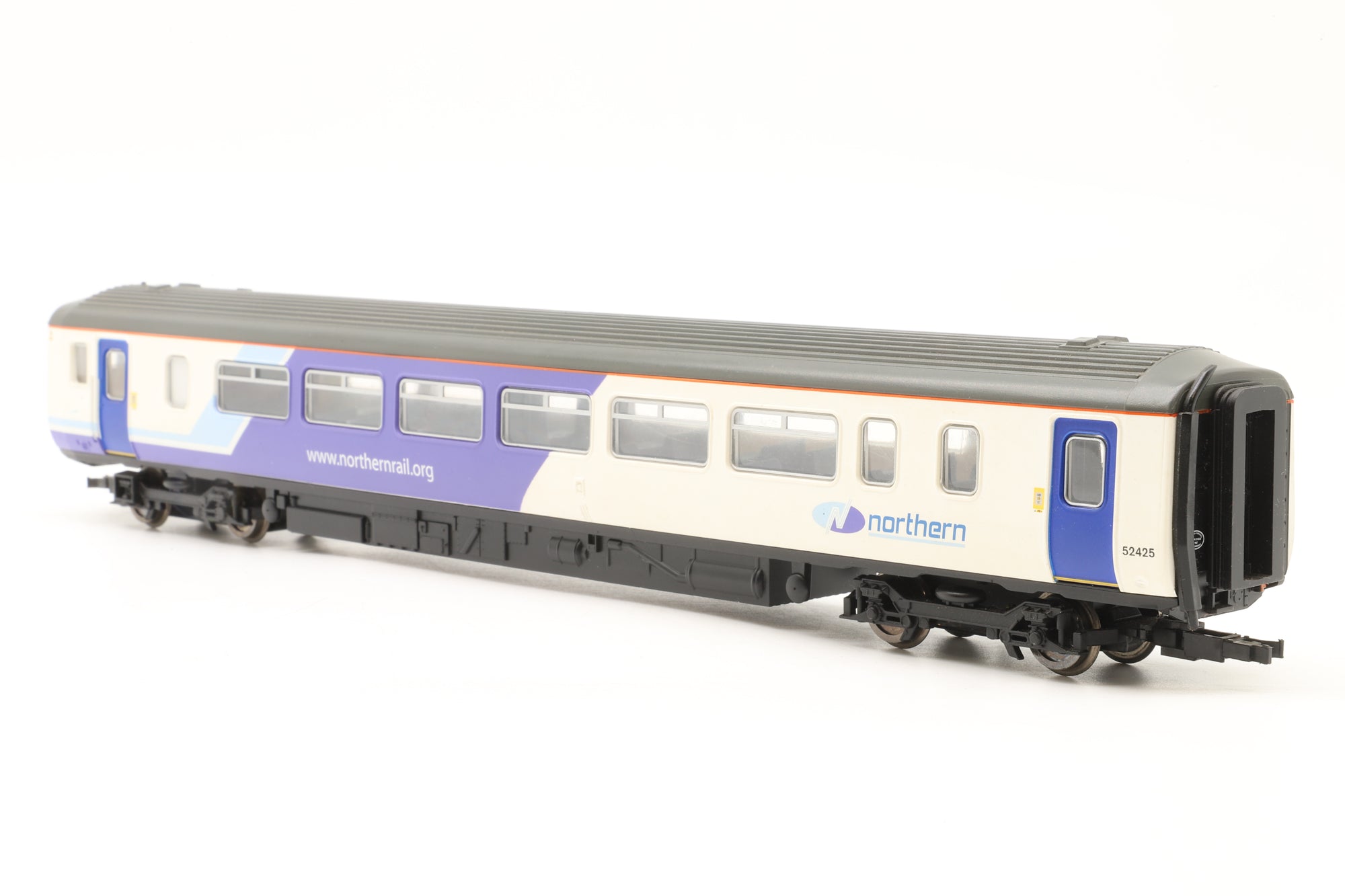 WORKSHOP Hornby R2513 Class 156 2-Car DMU 156425 in Northern Livery