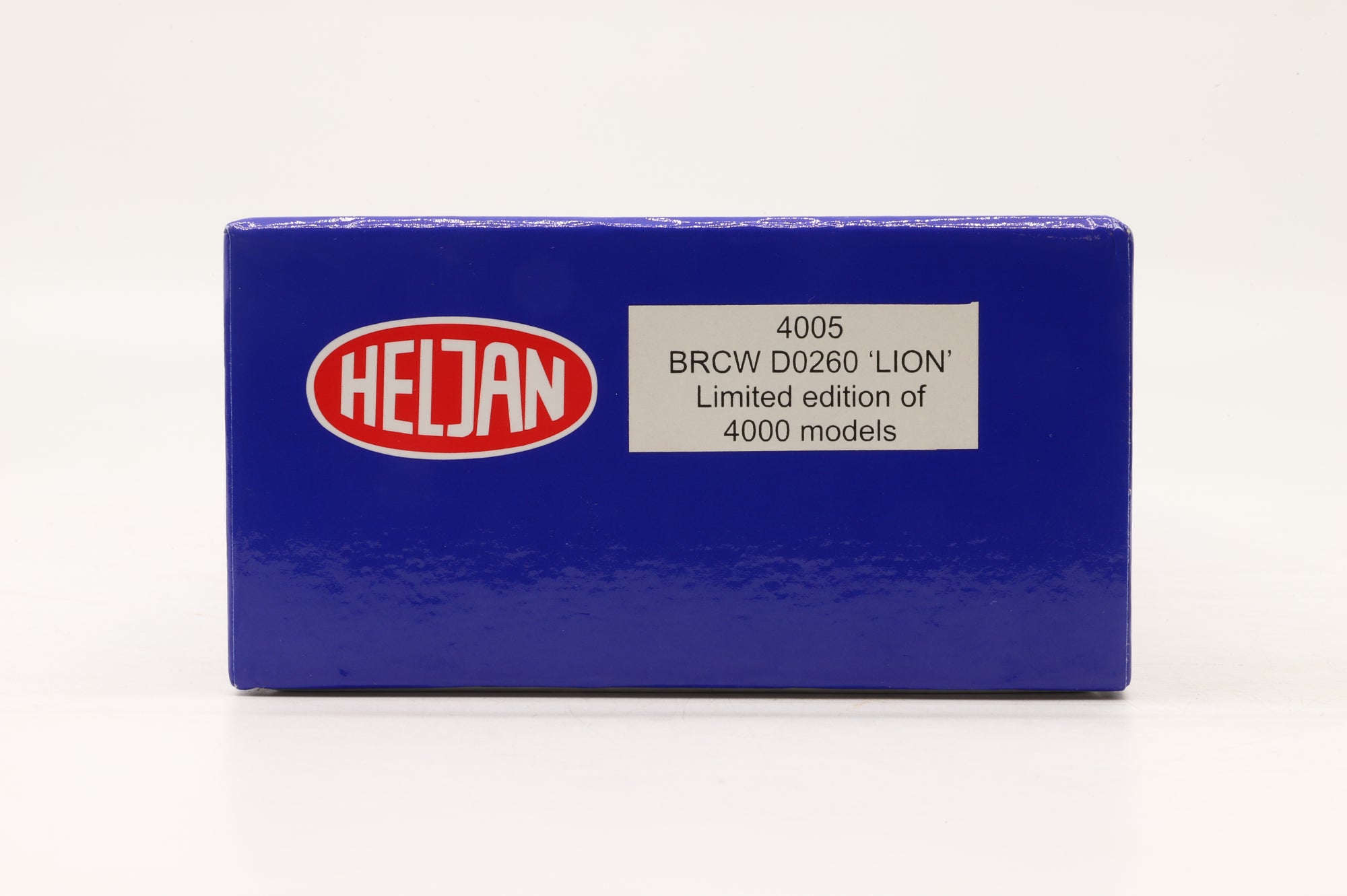 Heljan OO 4005 BRCW Prototype D0260 'Lion' White Livery with 5 Gold Stripes