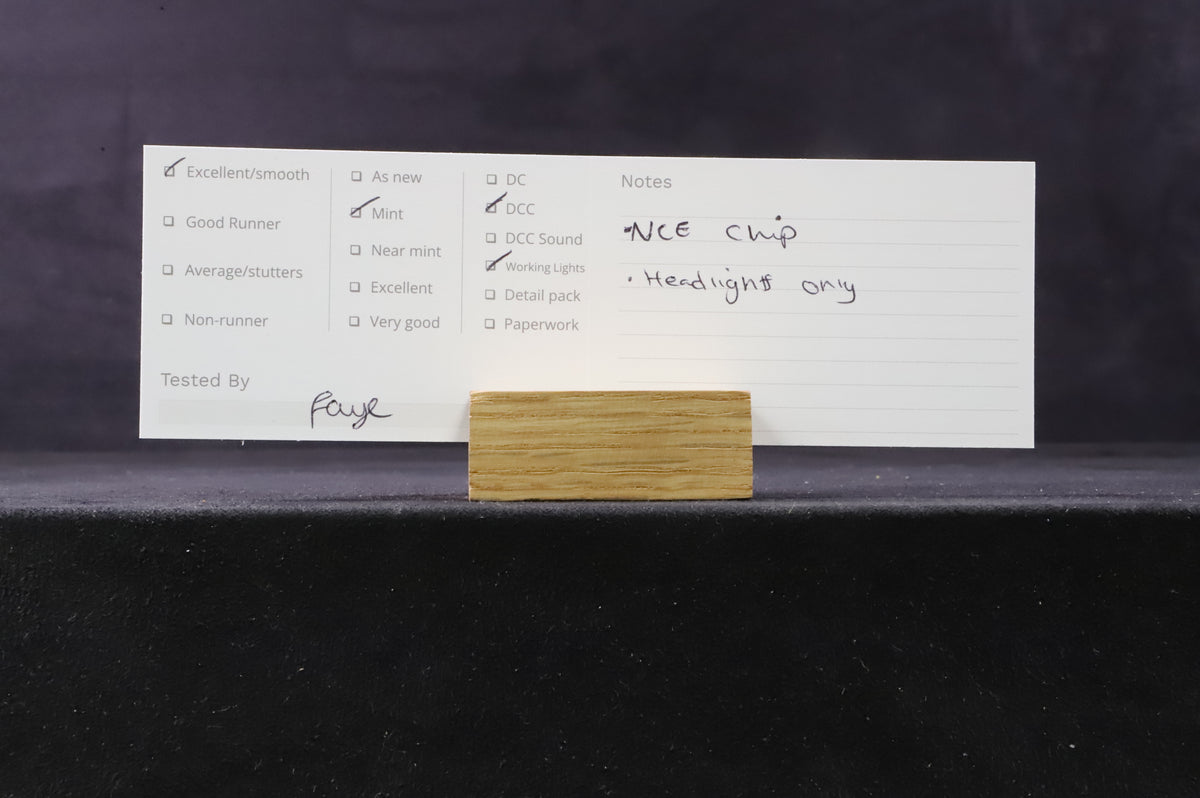 Atlas N gauge 48722 Dash 8-40B Diesel Locomotive 8076 in &#39;Cotton Belt&#39; Livery