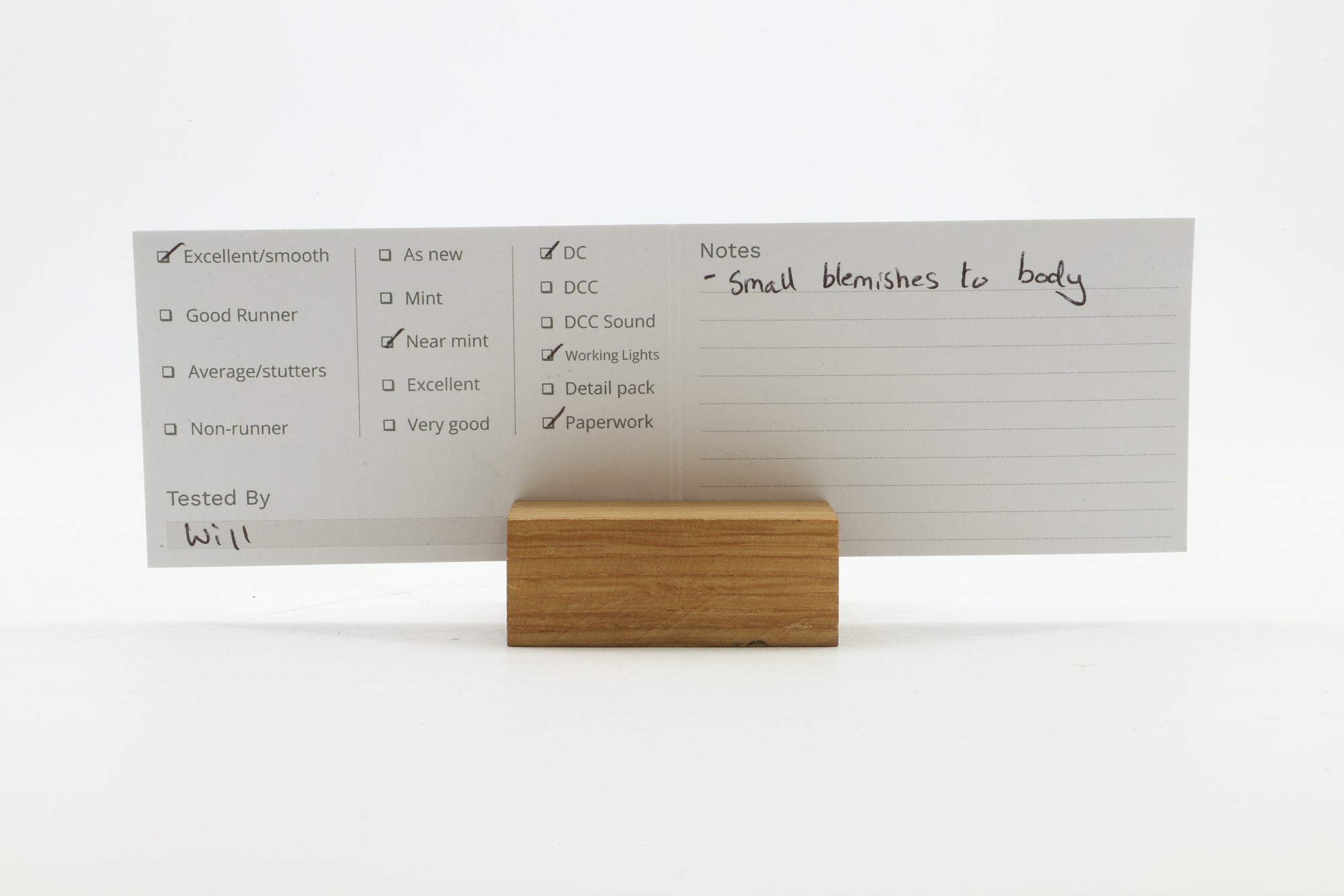 Bachmann OO 32-379 Class 37/5 Diesel '37678' Red Stripe/Railfreight