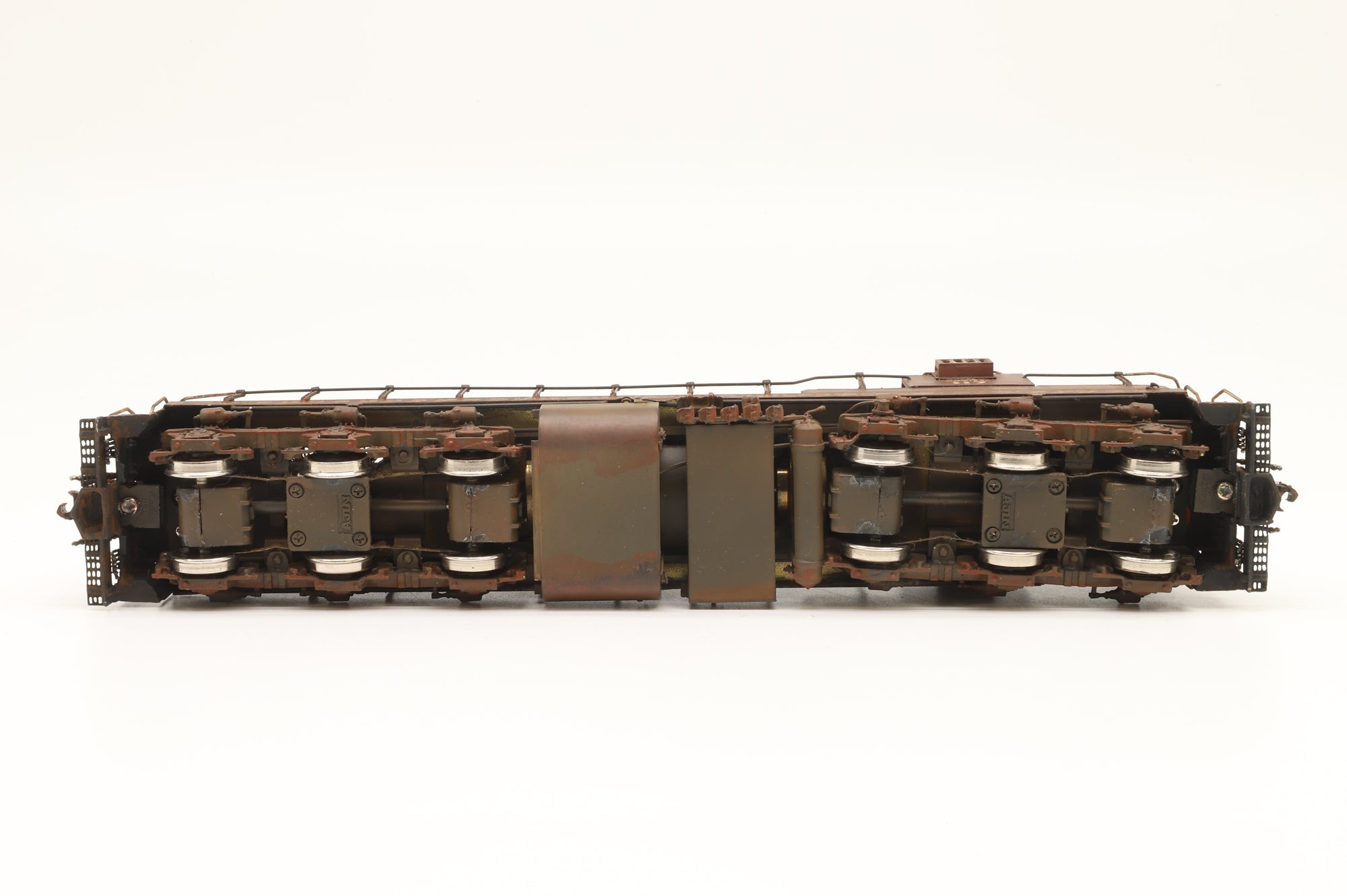 Overland Models/Ajin Precision HO Brass SD9 #117 in DM&IR Livery - Weathered