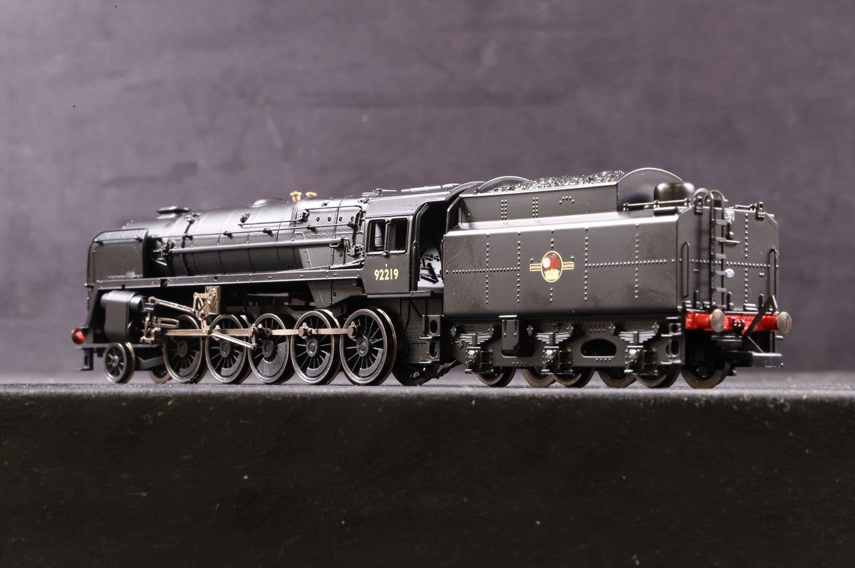 Hornby Railroad OO R3942 Class 9F &#39;92219&#39; BR Black L/C
