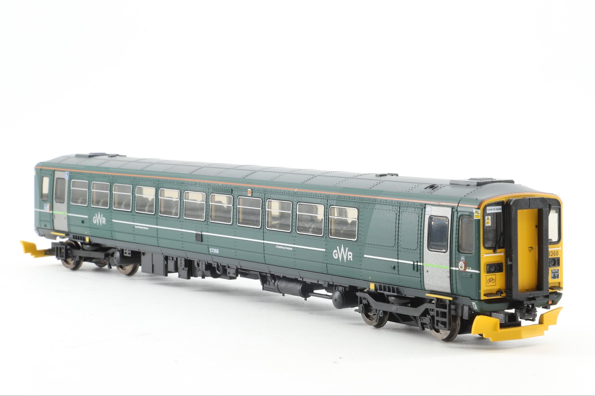 Hornby OO R3662 GWR Class 153 '153368', DCC Fitted
