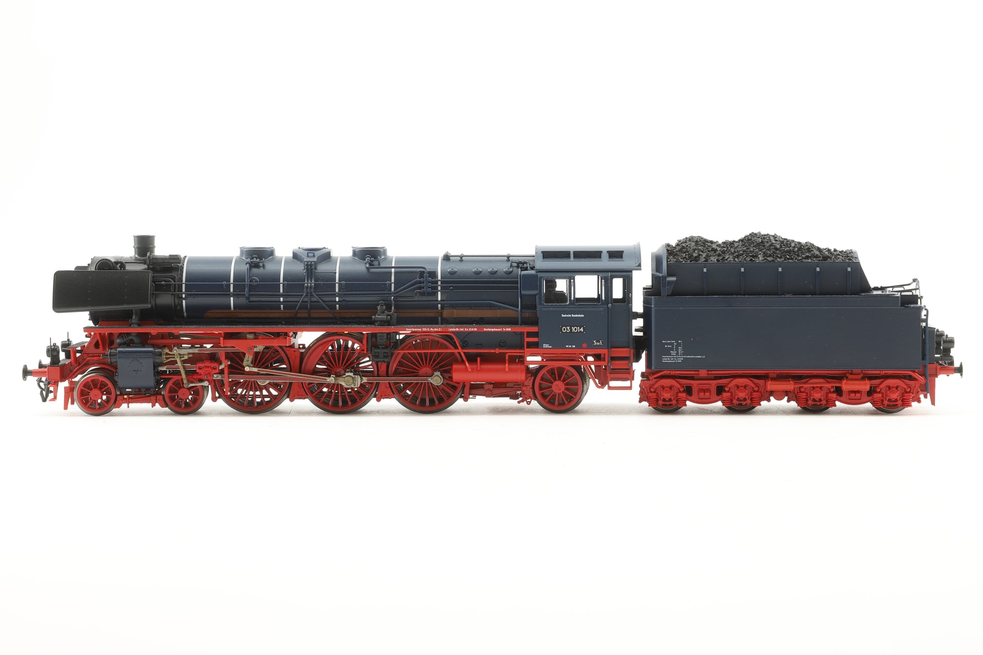 Roco HO 63281 Class BR 03 1014 4-6-2 DB DCC Sound