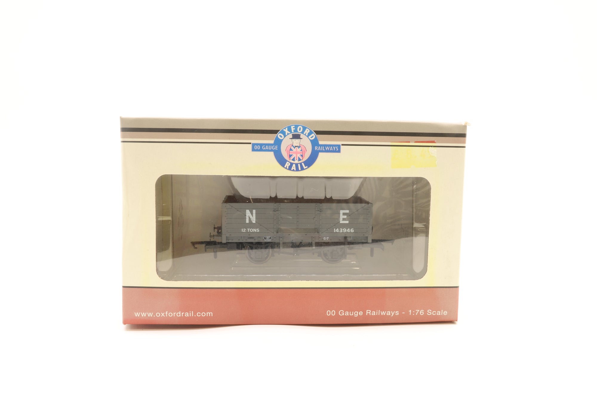 Oxford Rail OO Rake of 6, 6 Plank NE Wagons
