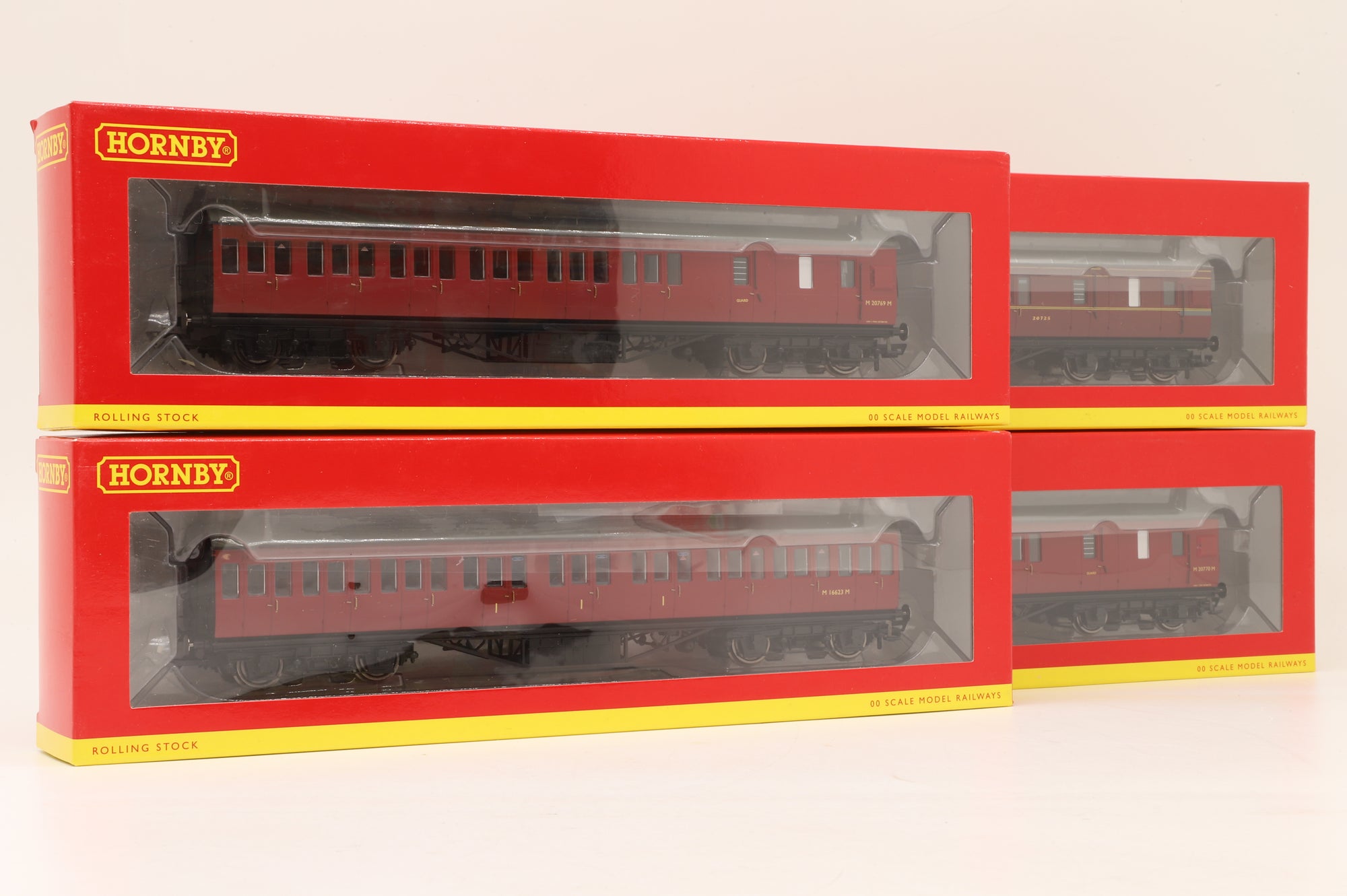 Hornby OO Rake Of 4 LMS & Ex-LMS Non- Corridor Coaches Inc. R4678A, RR4677A, R4678 & R4658