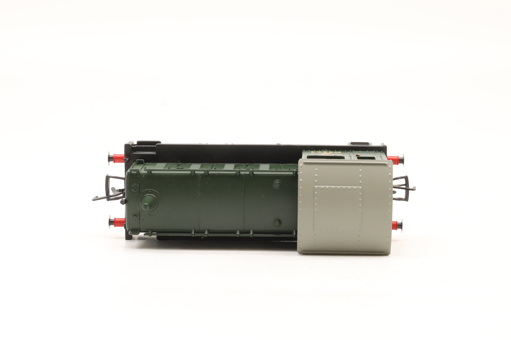 Bachmann OO 31-342 Class 04 D2264 in BR Green