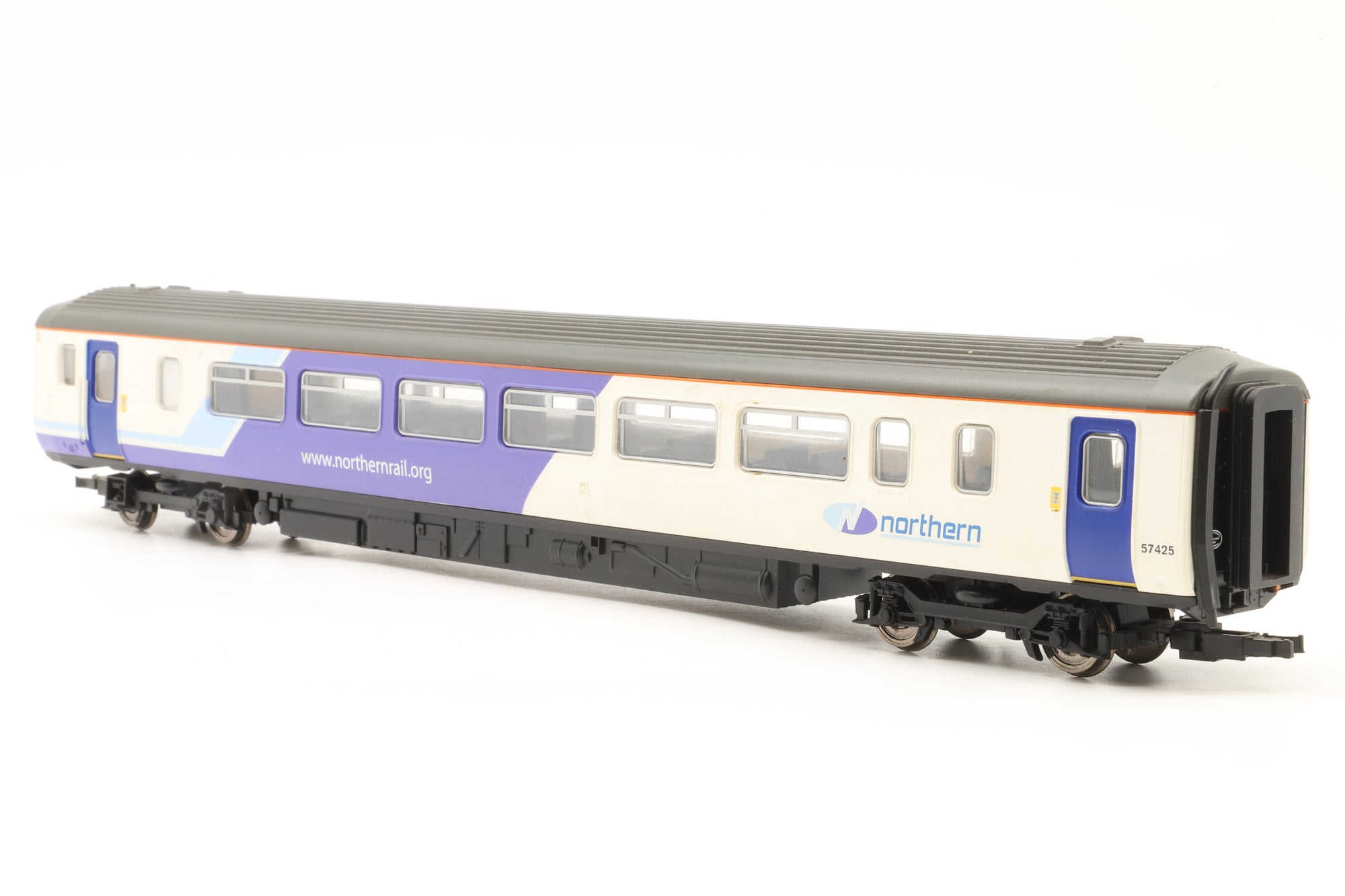 WORKSHOP Hornby R2513 Class 156 2-Car DMU 156425 in Northern Livery