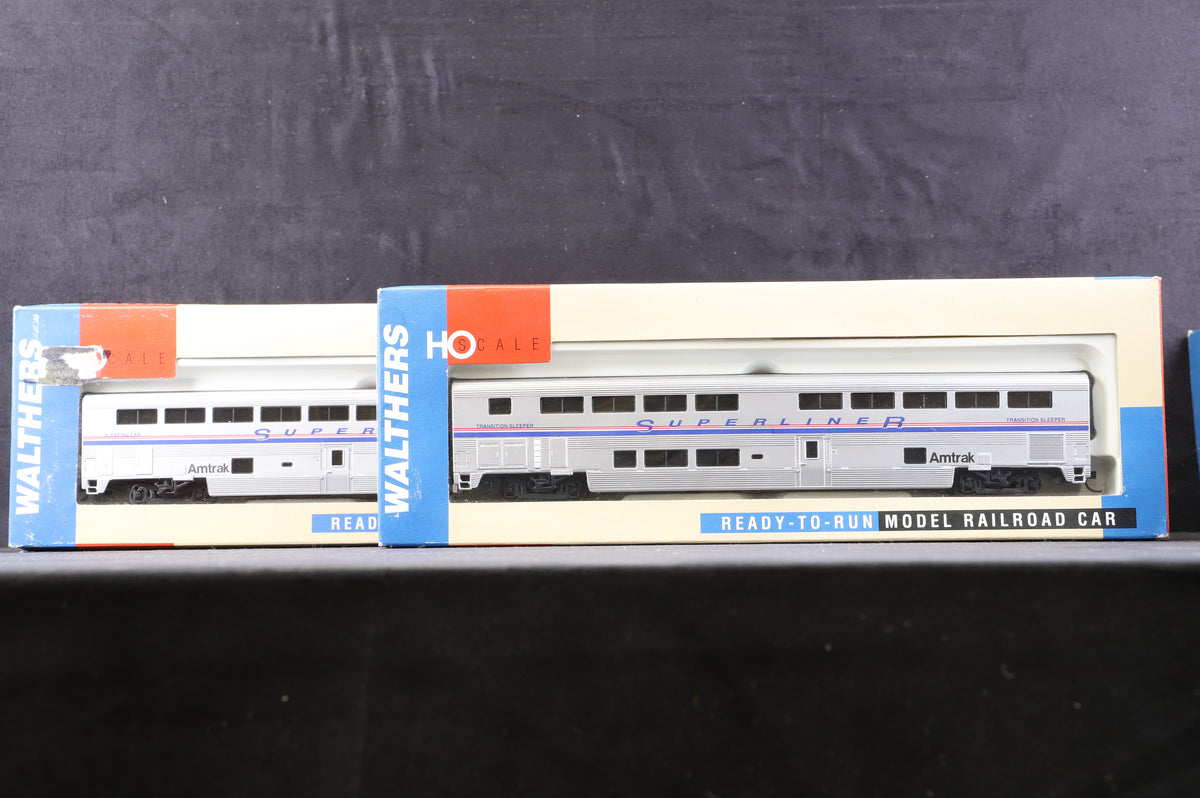 Walthers HO Rake Of 8 Amtrak Superliner Coaches Inc. 932-6141/6111/6121/6101/6162/6091