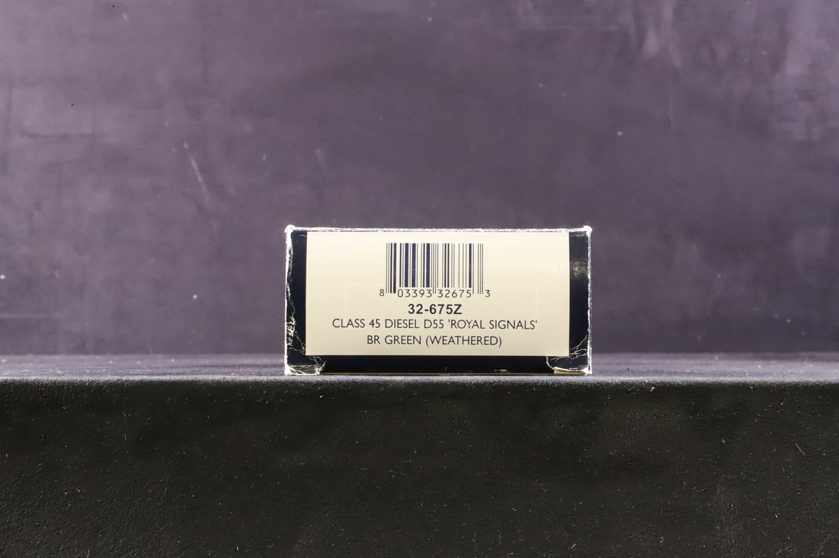 Bachmann OO 32-675Z Class 45 D55 &#39;Royal Signals&#39; in BR Green - Weathered