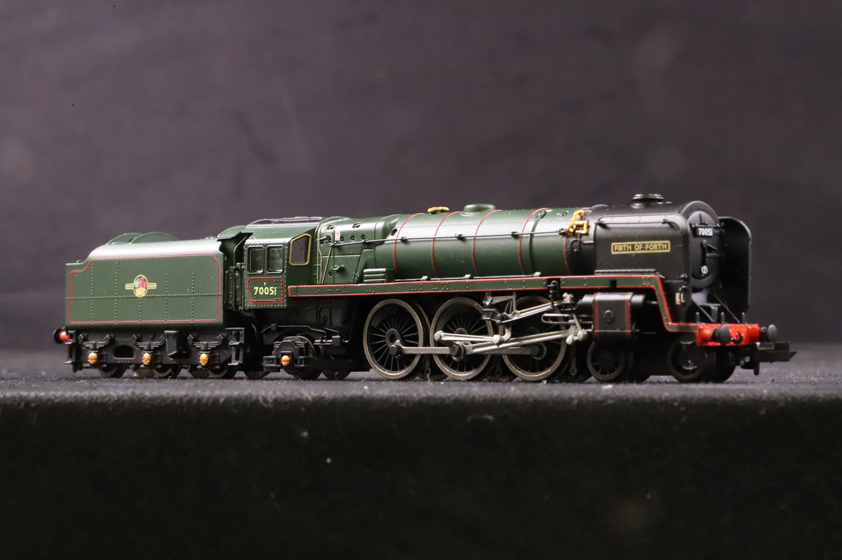 Dapol N 2S-017-008 Britannia Class &#39;70051&#39; &#39;Firth of Forth&#39; BR Lined Green L/C