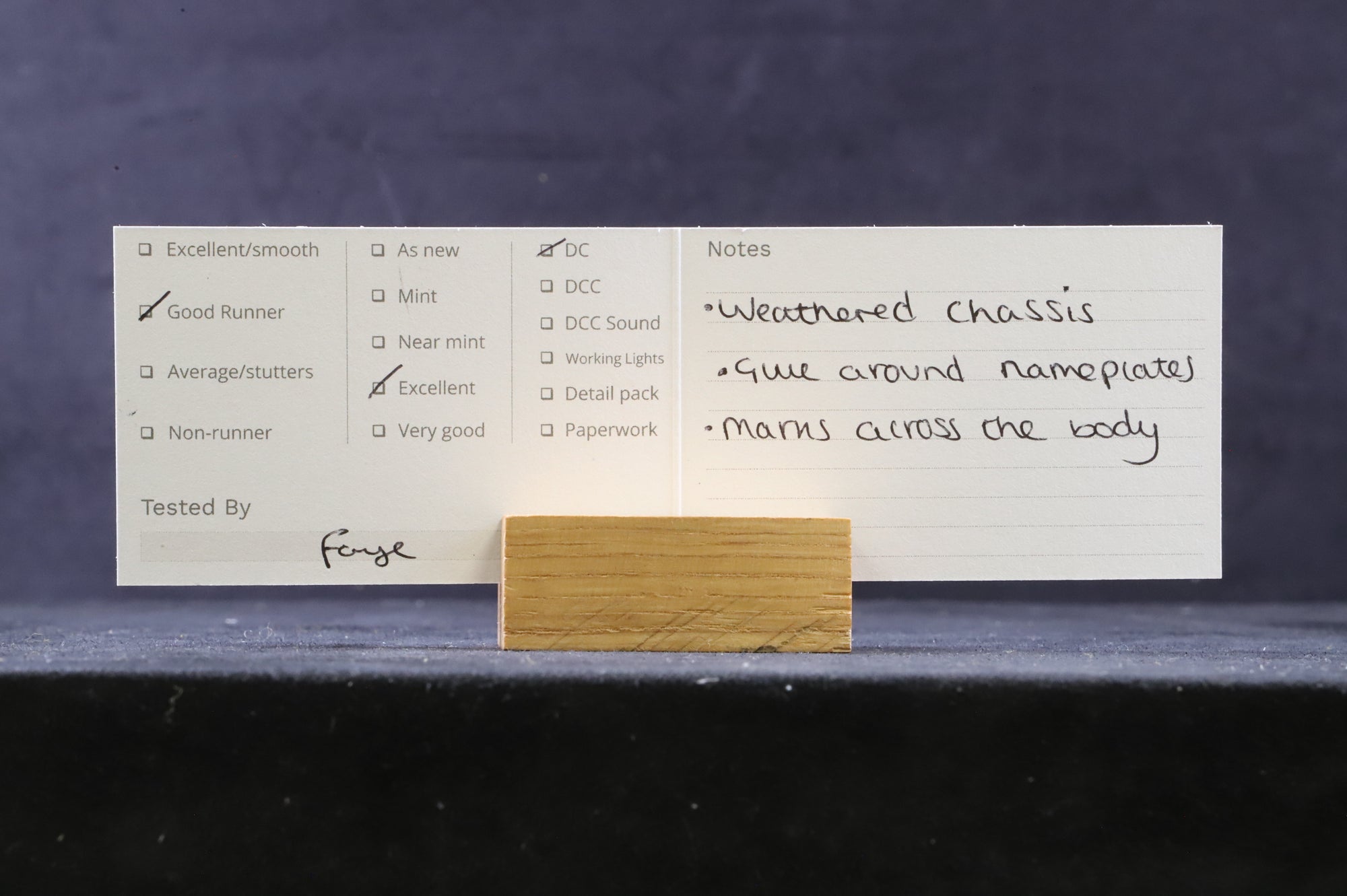 Bachmann OO Class Voyager 220 Class Virgin 5 Car Set Weathered