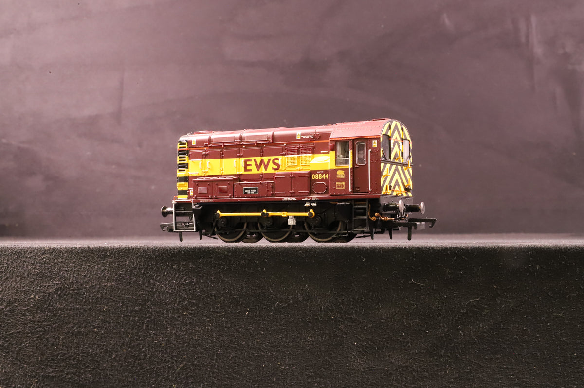 Hornby OO R2902XS Class 08 Shunter &#39;08844&#39; &#39;Chris Wren 1955-2002&#39; EWS DCC Sound