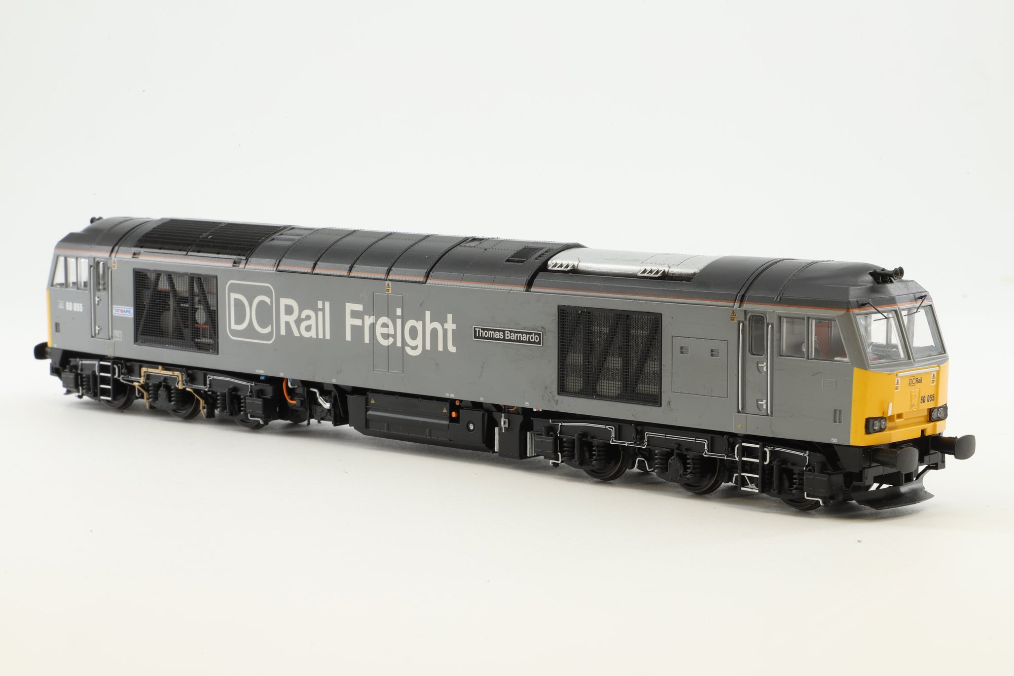 Accurascale OO ACC2910-DCC-EXL Class 60 '60055' Thomas Barnardo' DC Railfreight DCC Sound
