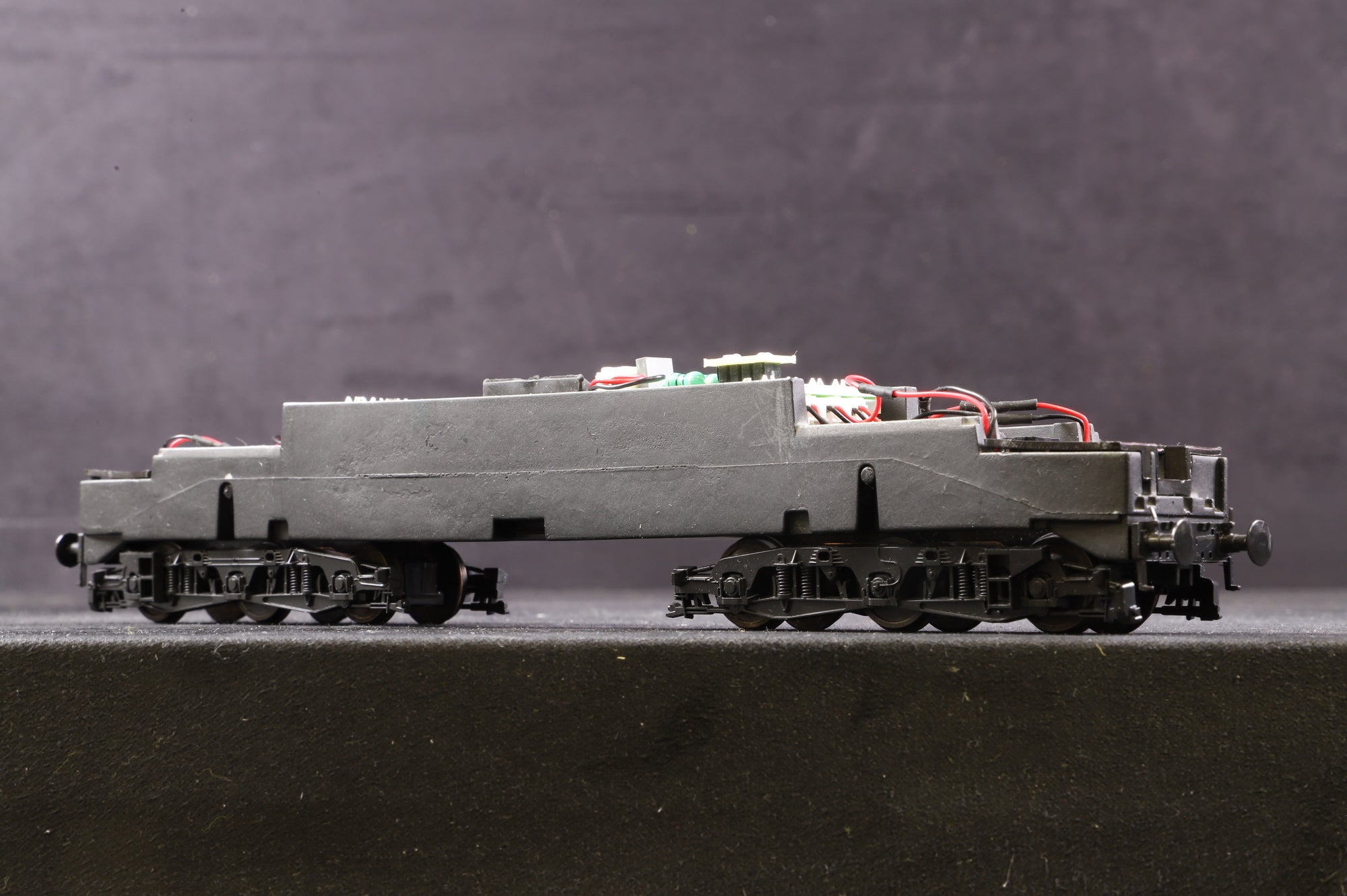 WKS Heljan OO Class 47 Chassis - No Body/Fuel Tanks