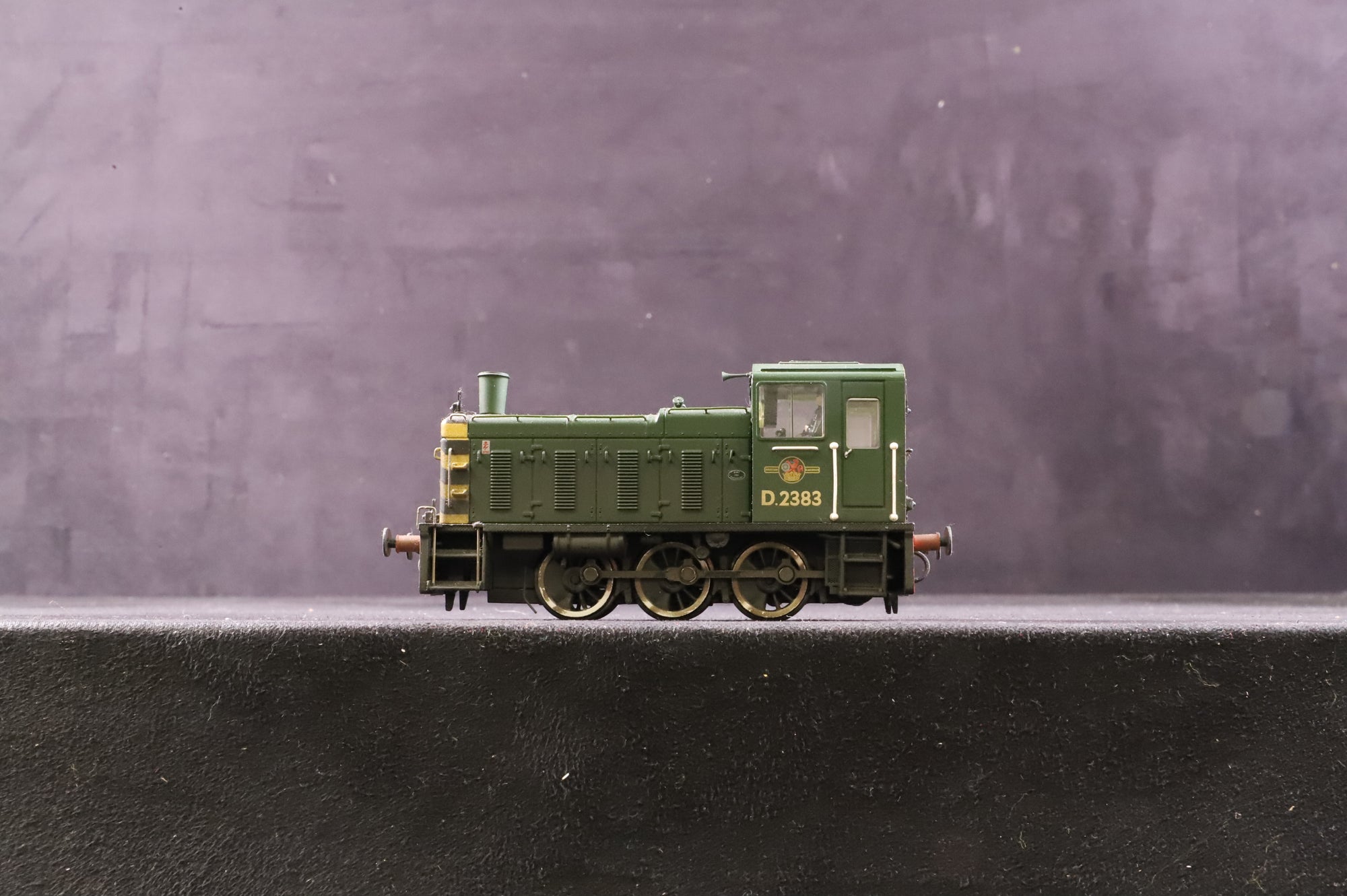 Bachmann OO 31-364 Class 03 Diesel Shunter 'D2383' BR Green L/C Weathered DCC Fitted