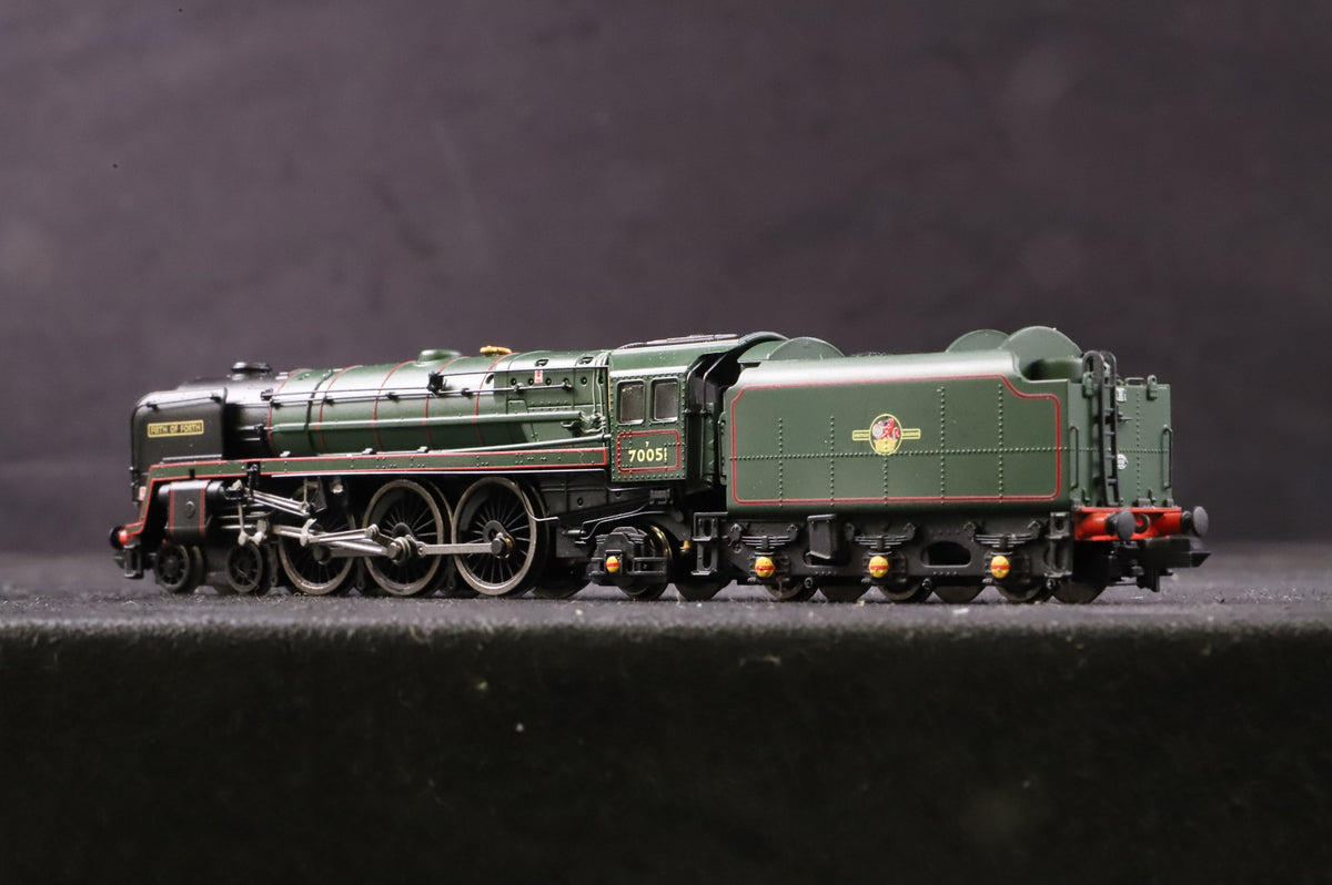 Dapol N 2S-017-008 Britannia Class &#39;70051&#39; &#39;Firth of Forth&#39; BR Lined Green L/C