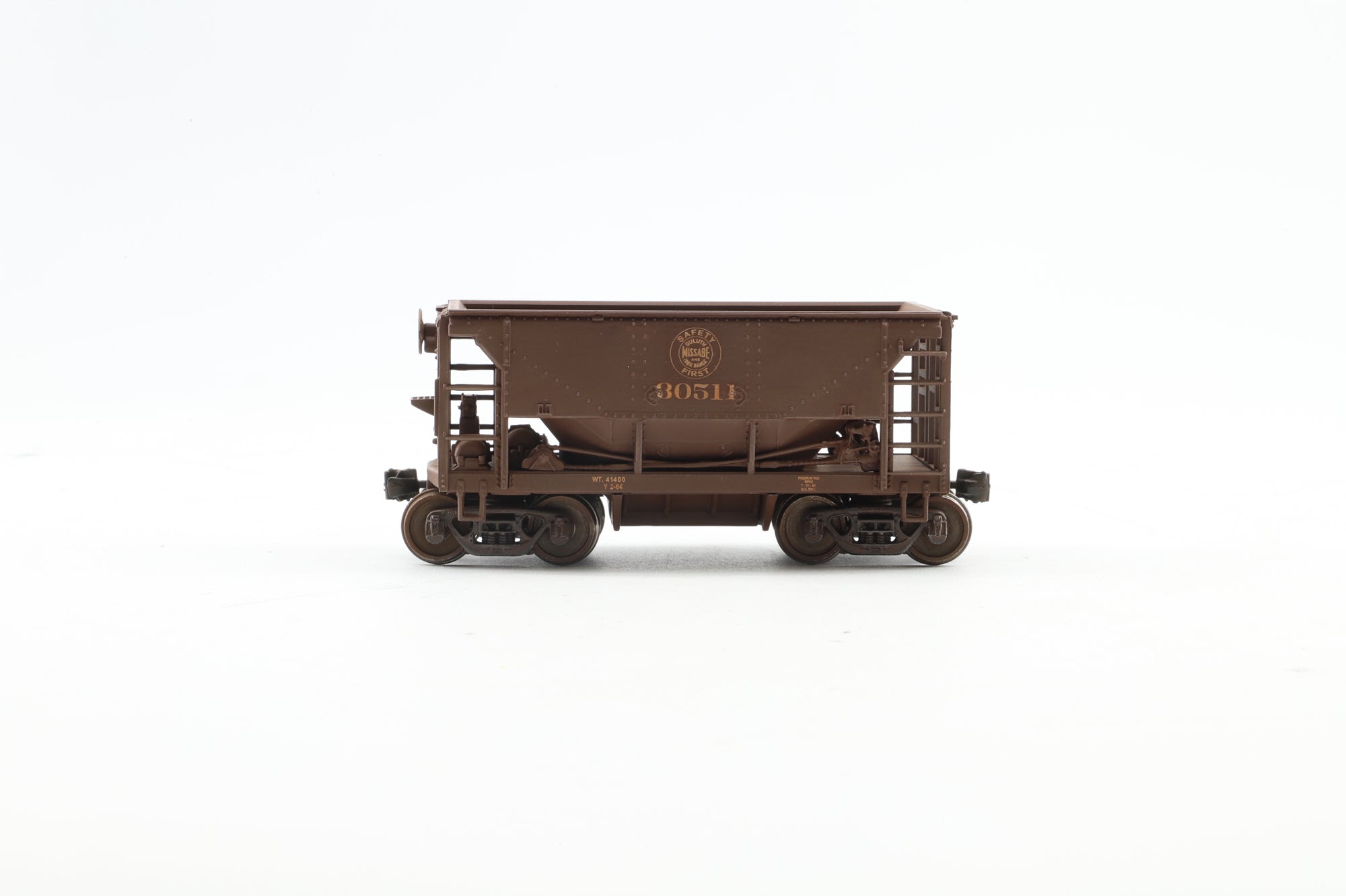 Walthers HO 910-58005 6-Pack of 24' Minnesota Ore Cars in DMIR Brown - Pro-Customised/Weathered