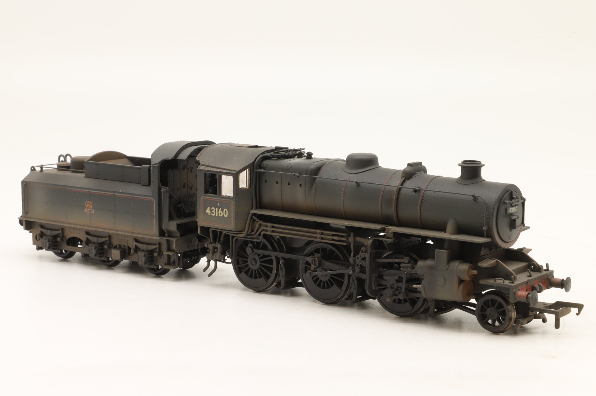Bachmann OO 32-577 Ivatt Class 4 '43160' BR Lined Black E/C Weathered