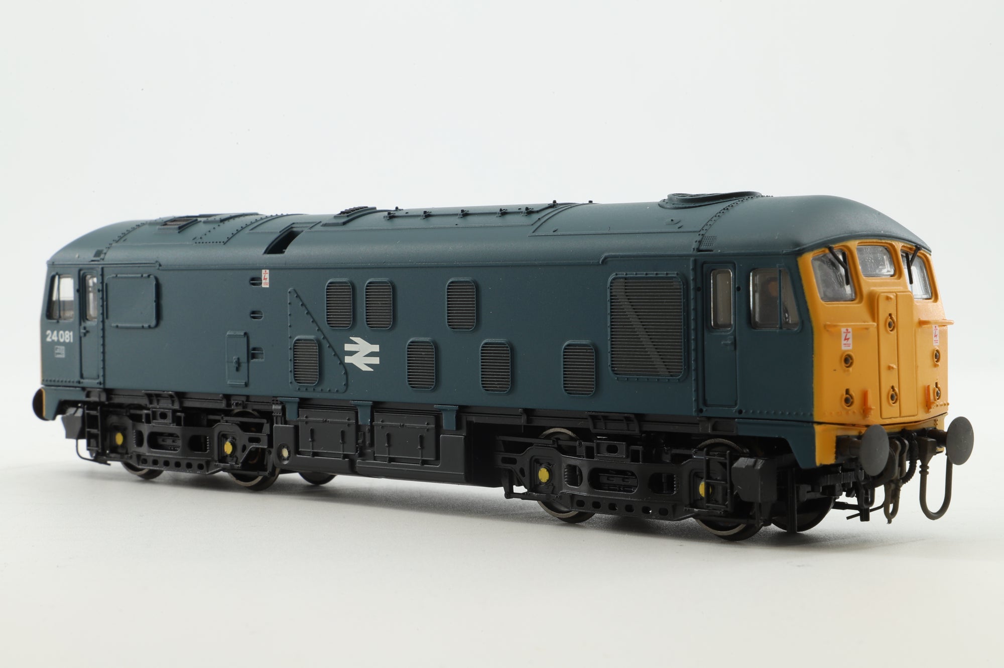 Bachmann OO 32-428 Class 24 BR Blue '24081'
