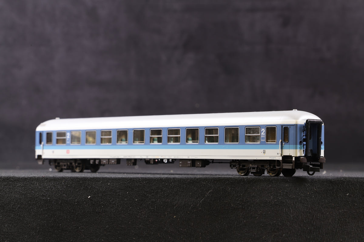 Roco HO Rake Of 7 Blue &amp; Grey DB Passenger Coaches