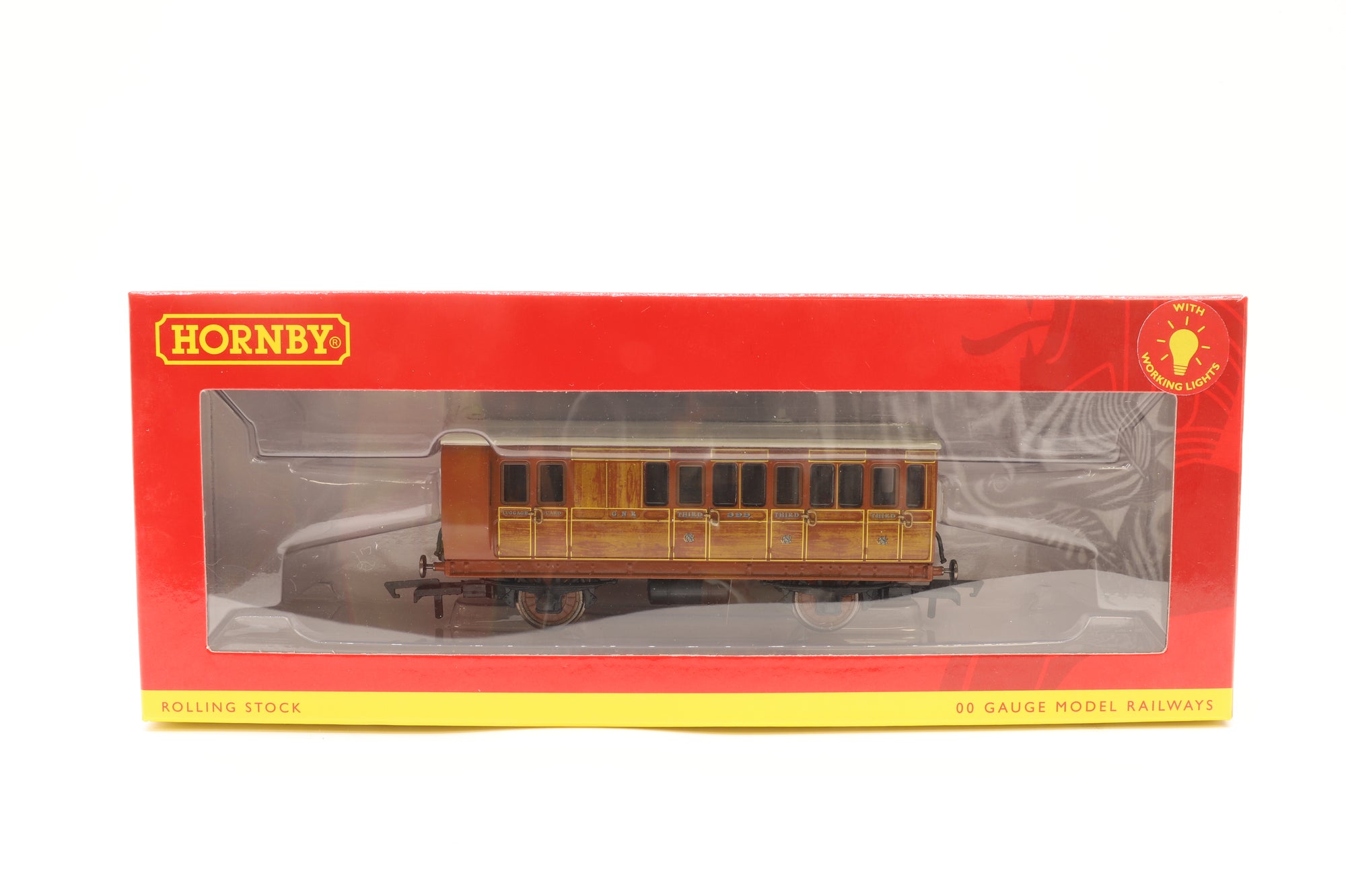Hornby OO Rake of 4 GNR Teak 4 Wheel Coaches with Lights Inc.R40103,04A,06x2
