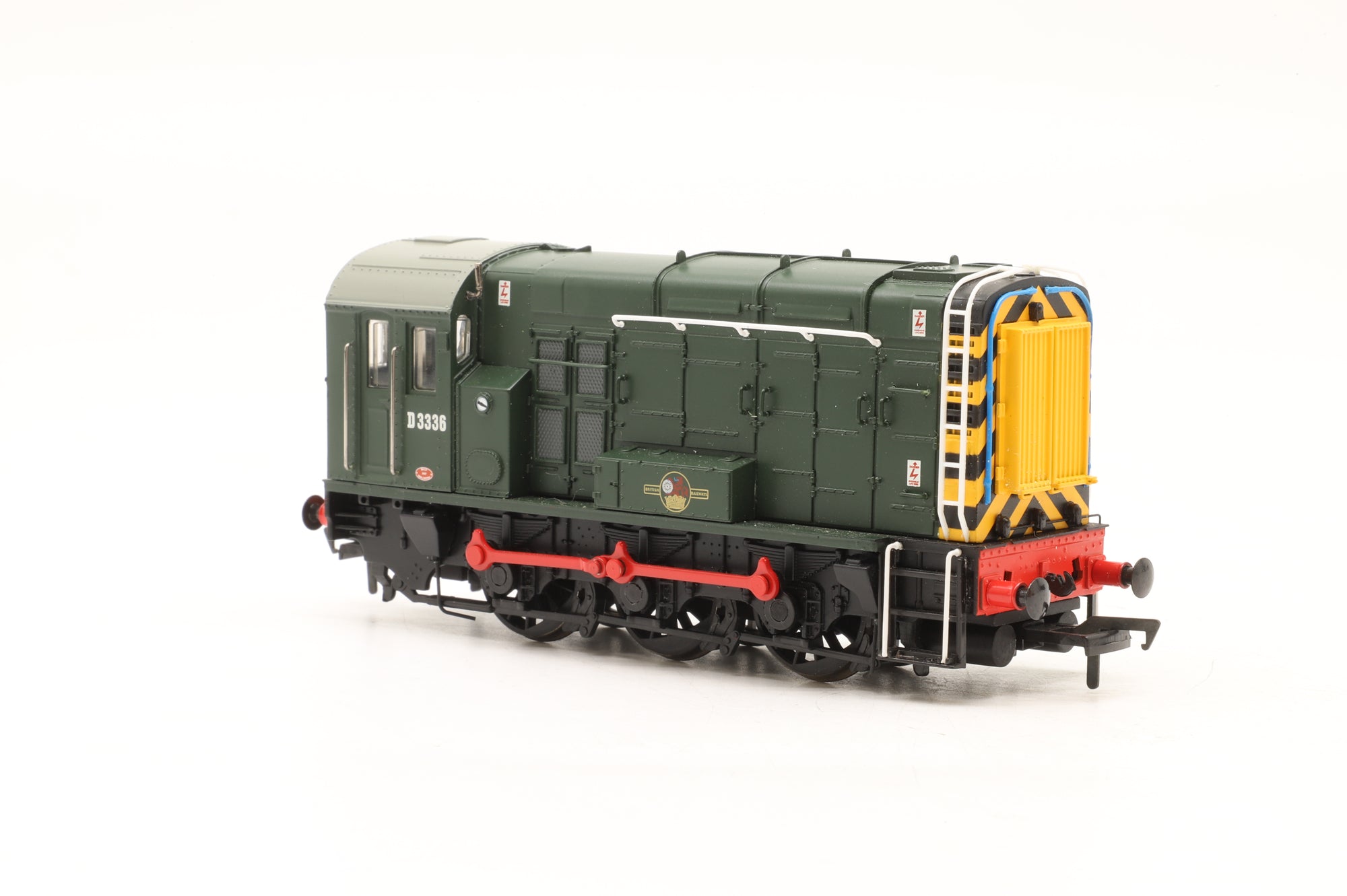 Bachmann OO 32-112 Class 08 D3336 in BR Green w/ Wasp Stripes