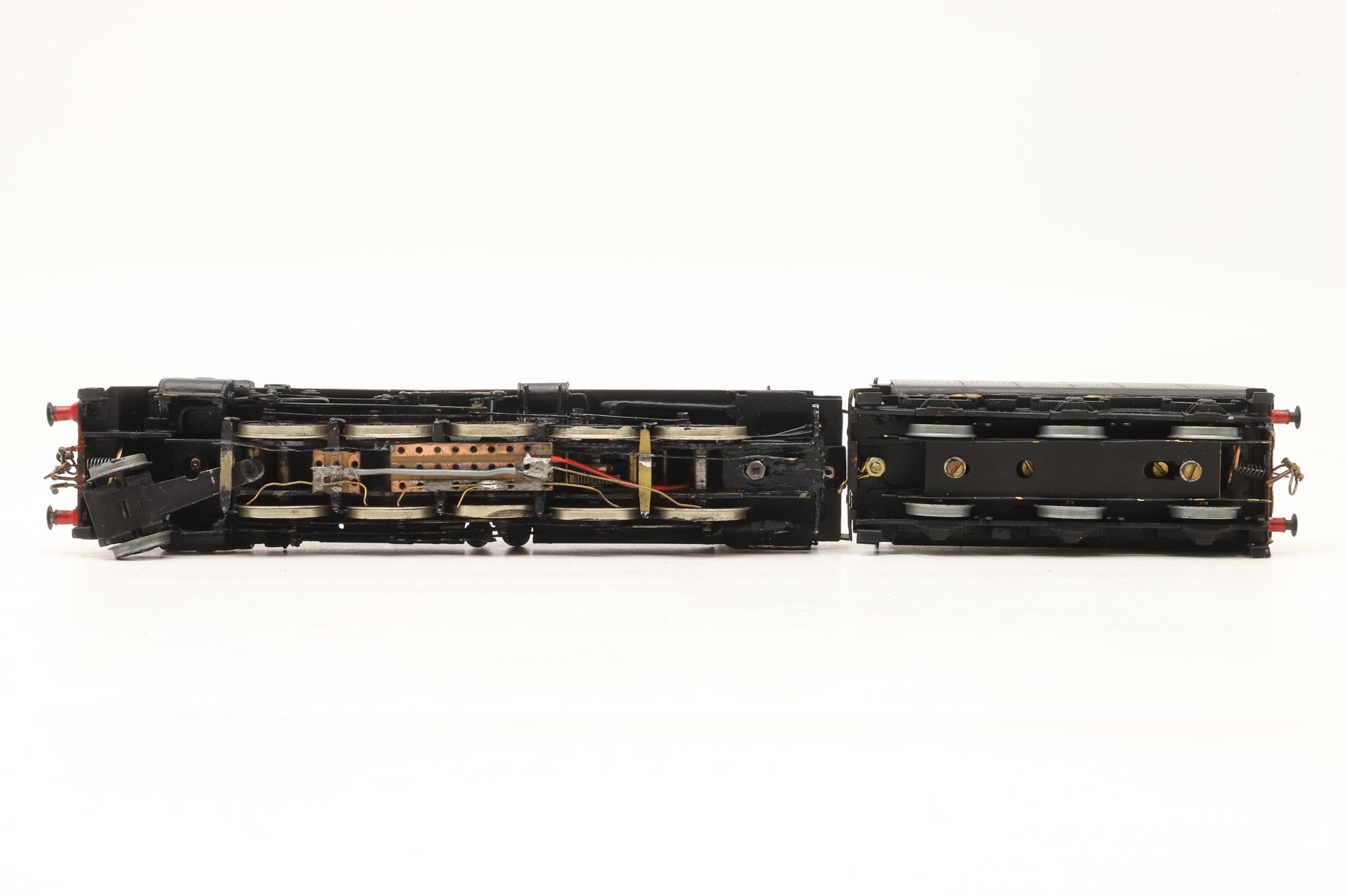 Model Loco OO ML228 Standard Class 9F '92099' BR Black L/C Kit Built