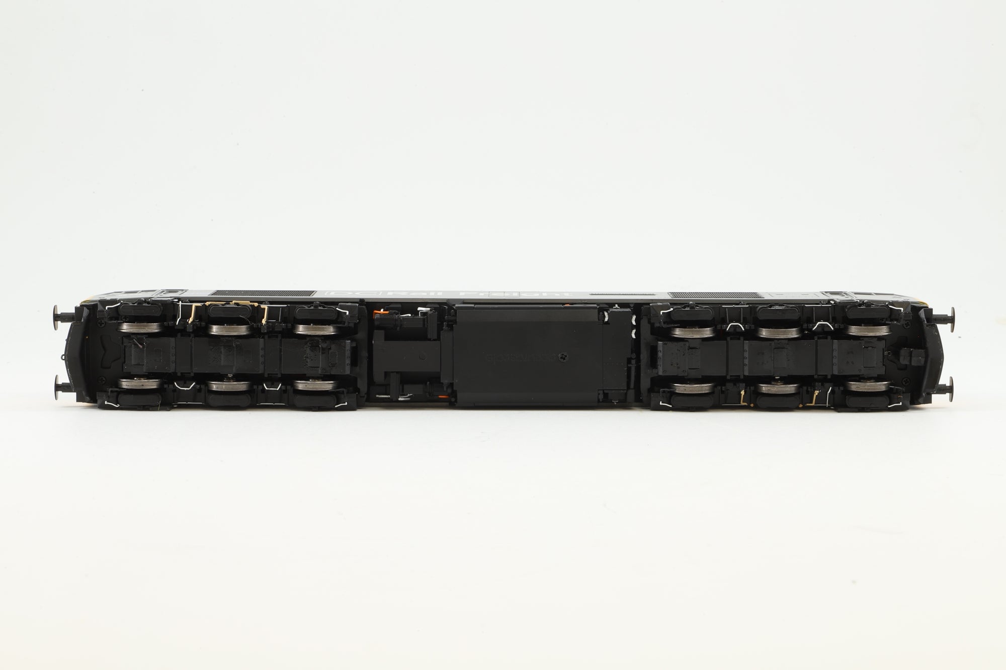 Accurascale OO ACC2910-DCC-EXL Class 60 '60055' Thomas Barnardo' DC Railfreight DCC Sound