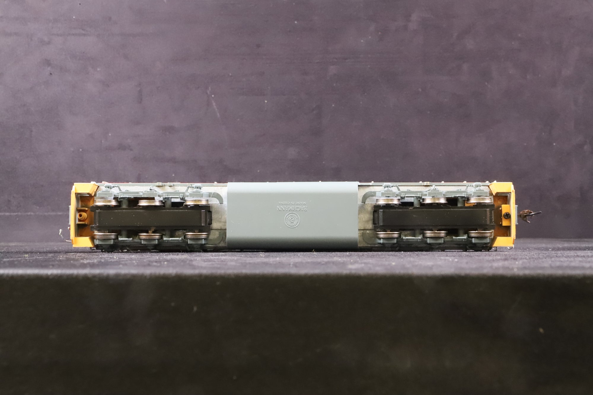 Bachmann HO 67014 EMD SD40-2 No.4083 in Union Pacific Livery