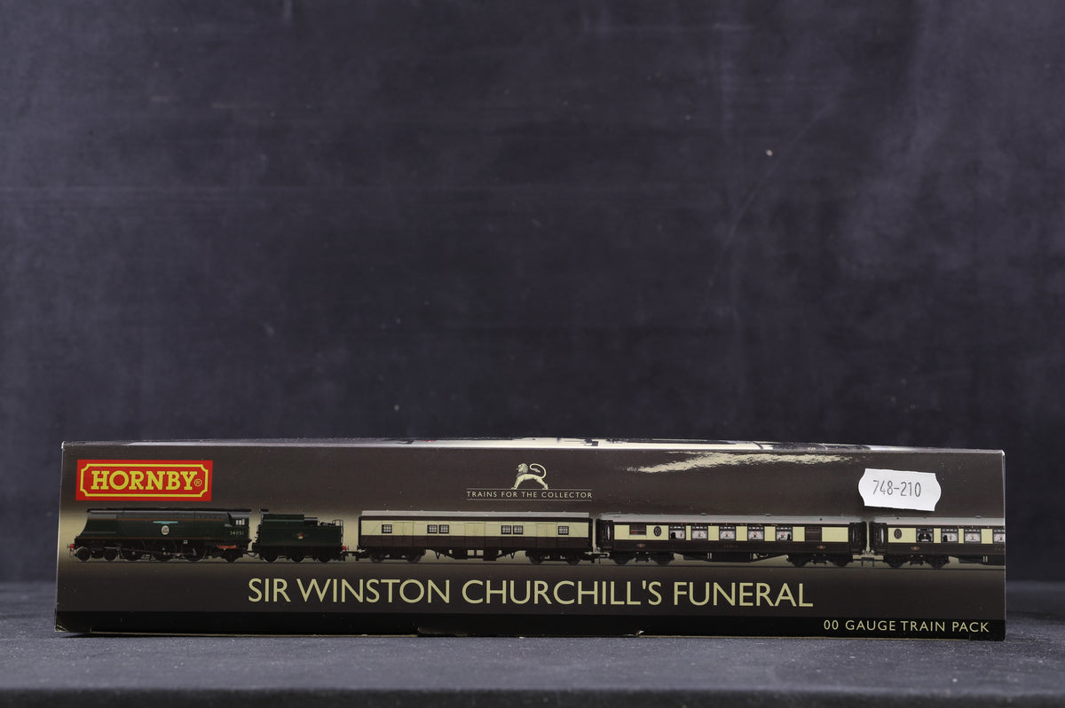 Hornby OO R3300 Sir Winston Churchill&#39;s Funeral Train Pack Ltd Ed 242/ 1500