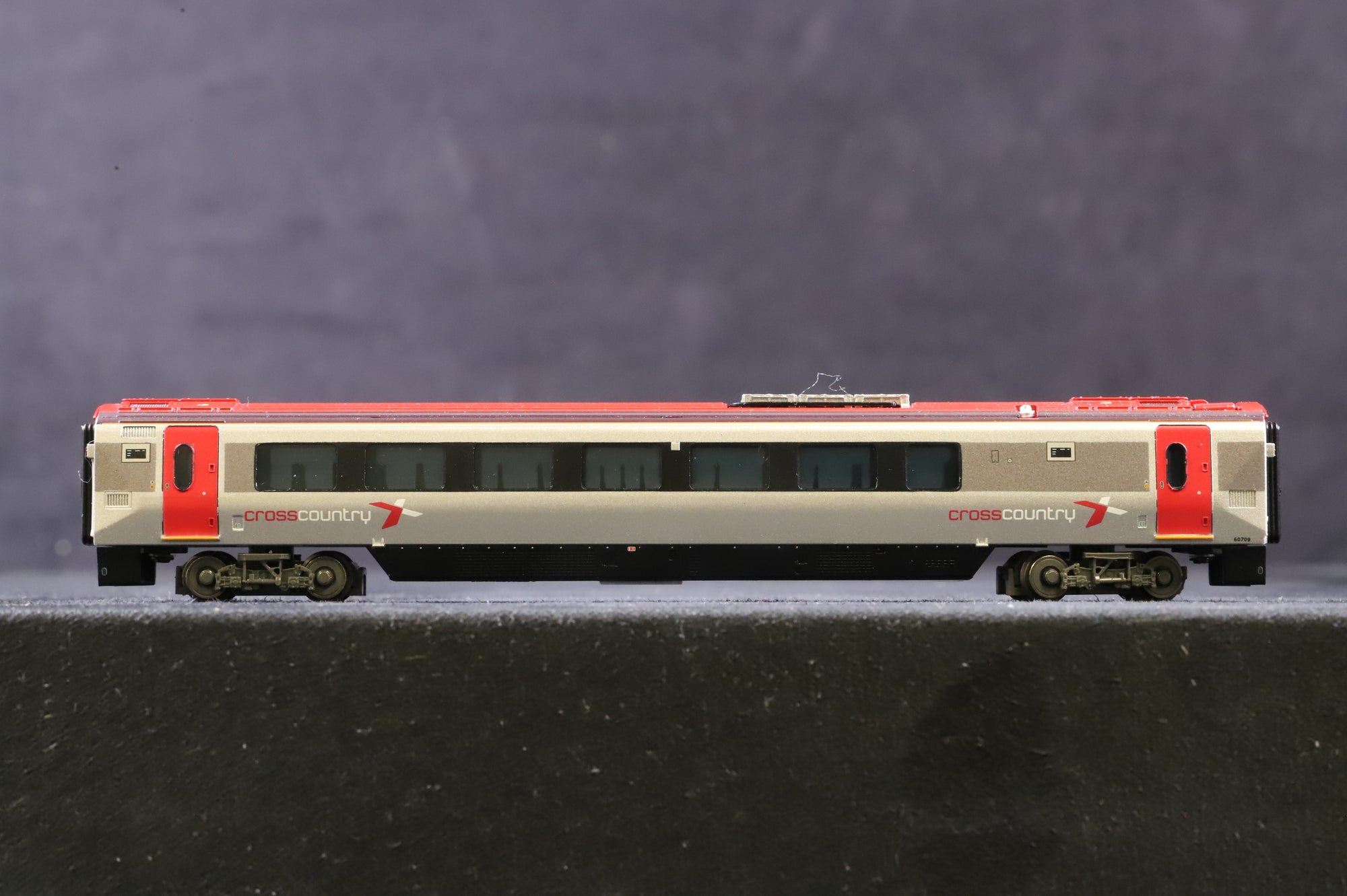 Graham Farish N Gauge 371-679 Class 220 'Voyager' 4-Car DEMU No.220009 in Arriva Cross Country Livery