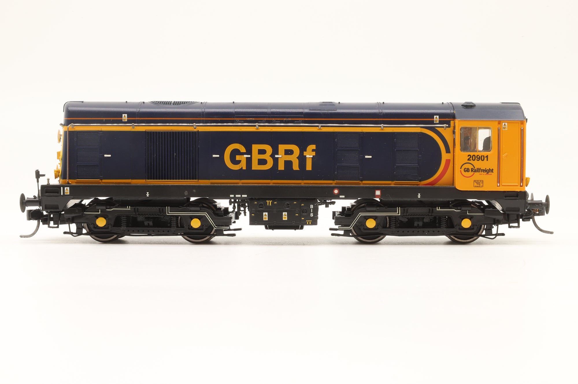 Bachmann OO 32-037 Class 20 '20901' GBRf Europorte, DCC Sound