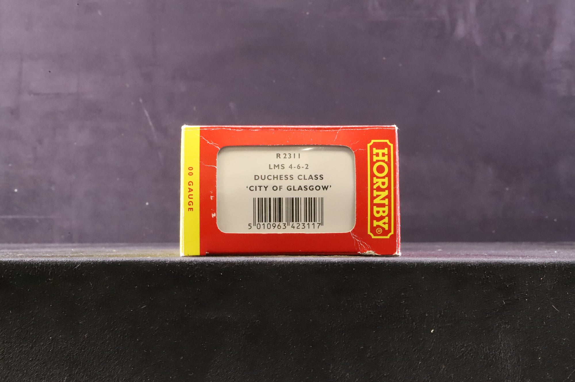 Hornby OO R2311 Duchess Class 'City of Glasgow' LMS Lined Black