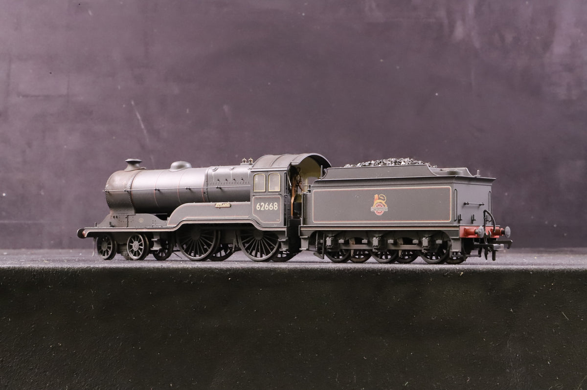 Bachmann OO 31-146A GCR Class 11F 62668 &#39;Jutland&#39; in Lined BR Black w/Early Crests - Weathered