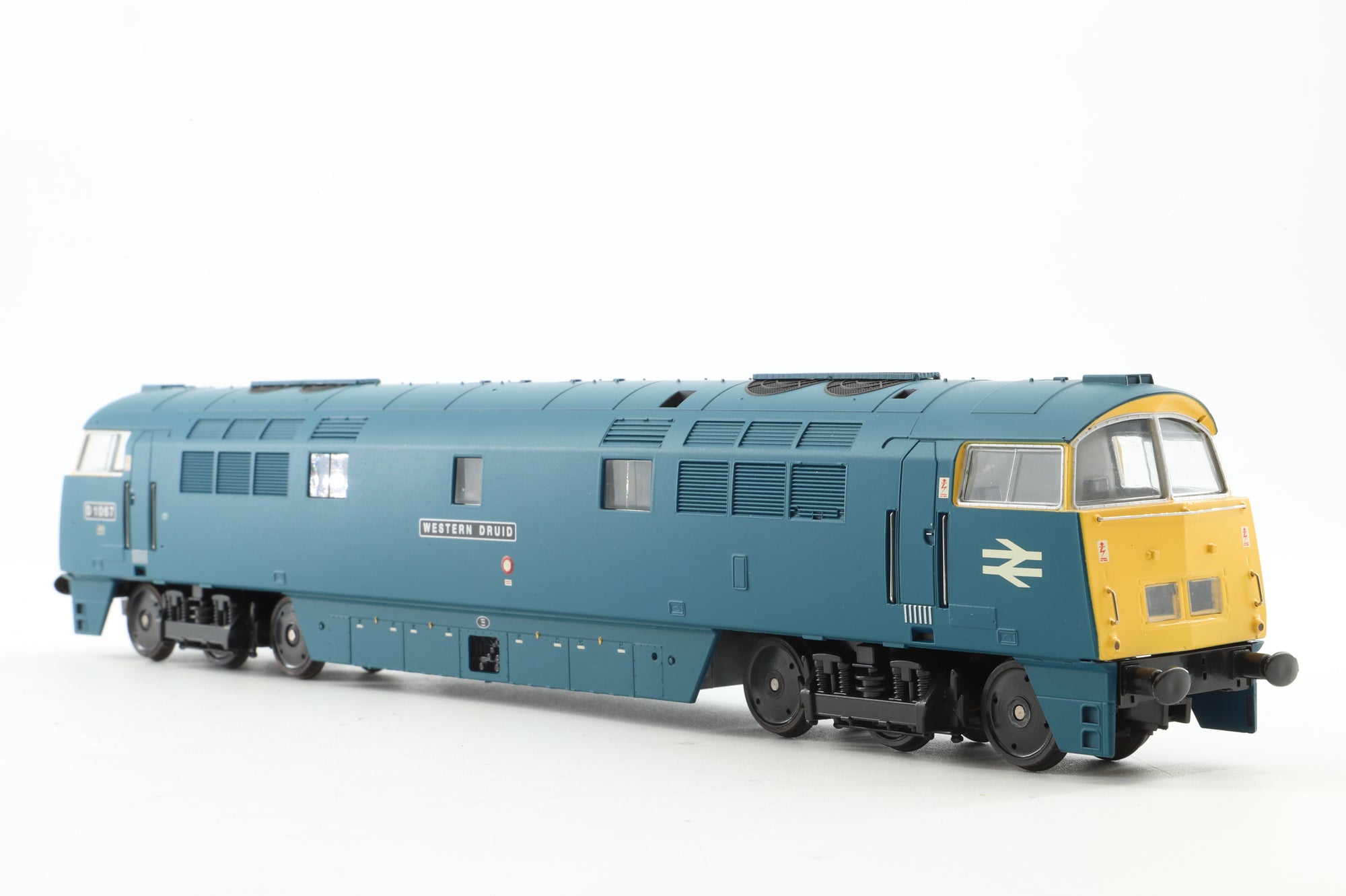 Heljan OO 5202 Class 52 'D1067' 'Western Druid' BR Blue