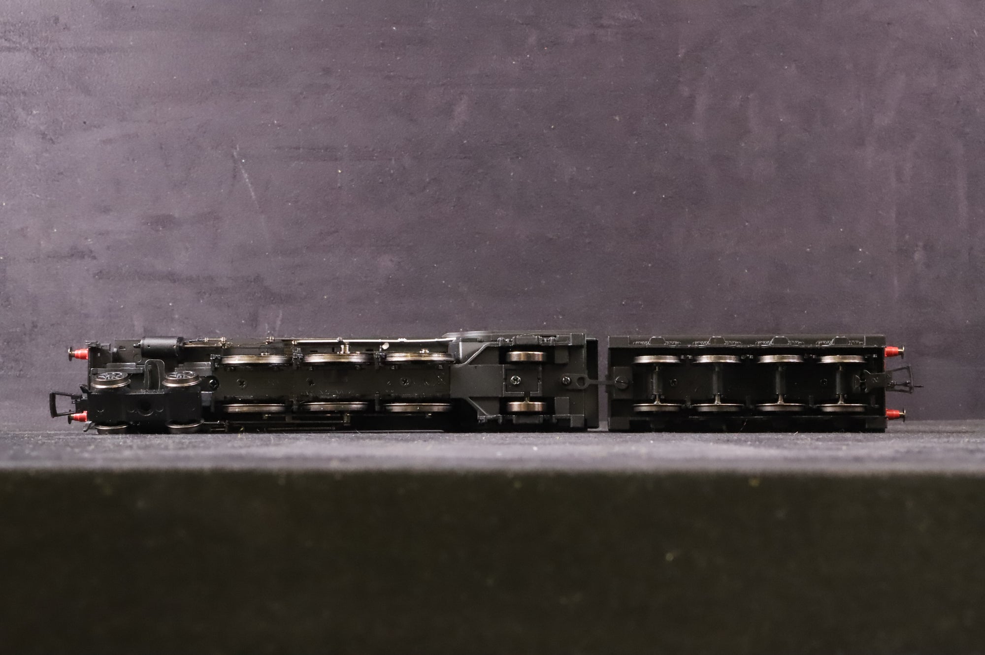 Hornby OO Class A1 '60141' 'Abbotsford' BR Green Renamed & Numbered