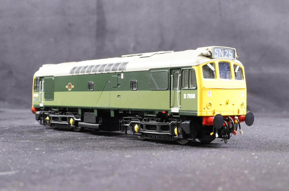 Heljan OO 2532 Class 25 BR Two Tone Green &#39;D7550&#39; Full Yellow Ends &amp; BR Blue Data Panel