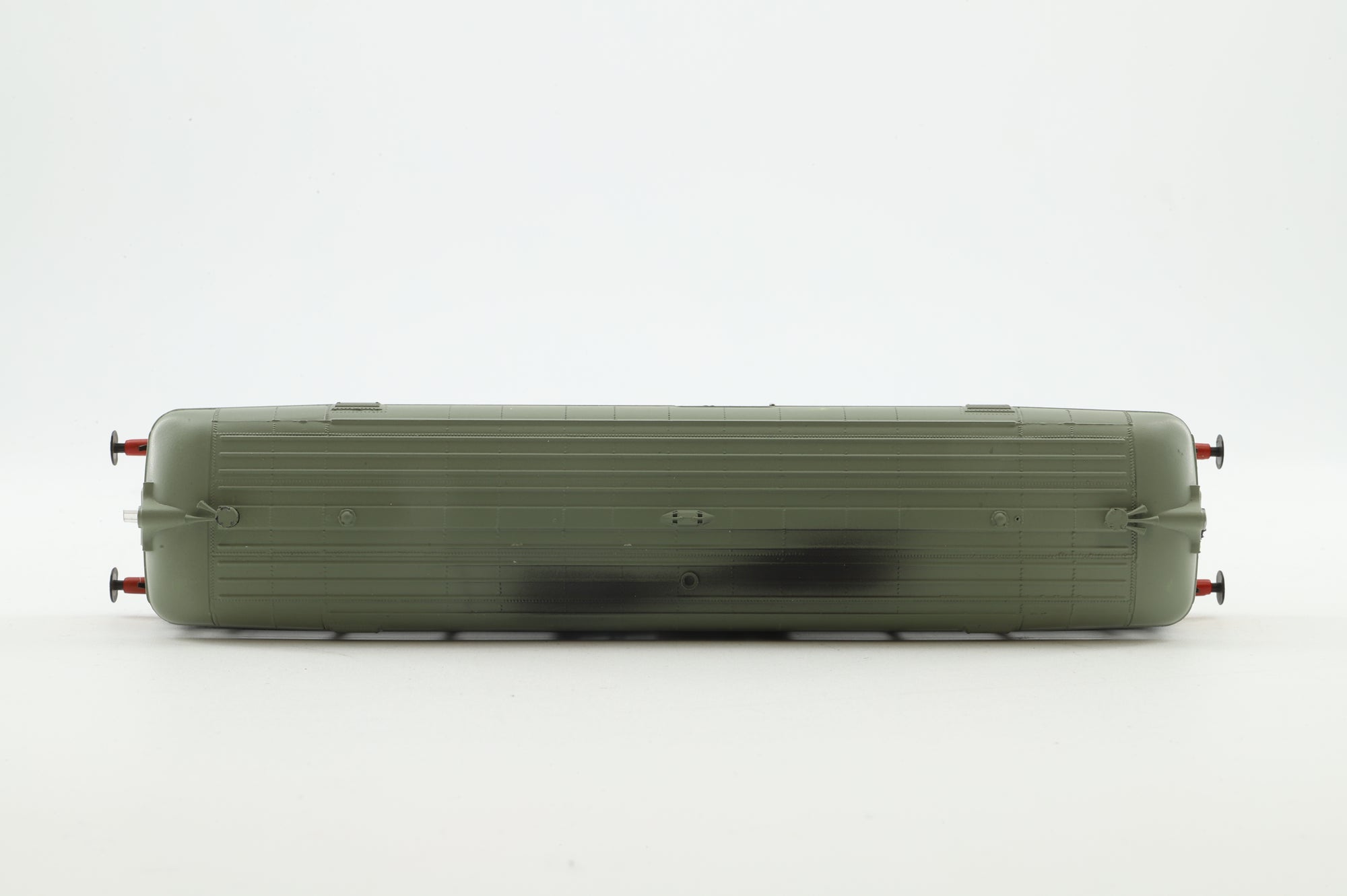 Heljan OO 87041 W&M Railbus E79962 in BR Green w/ Yellow Panel - Weathered