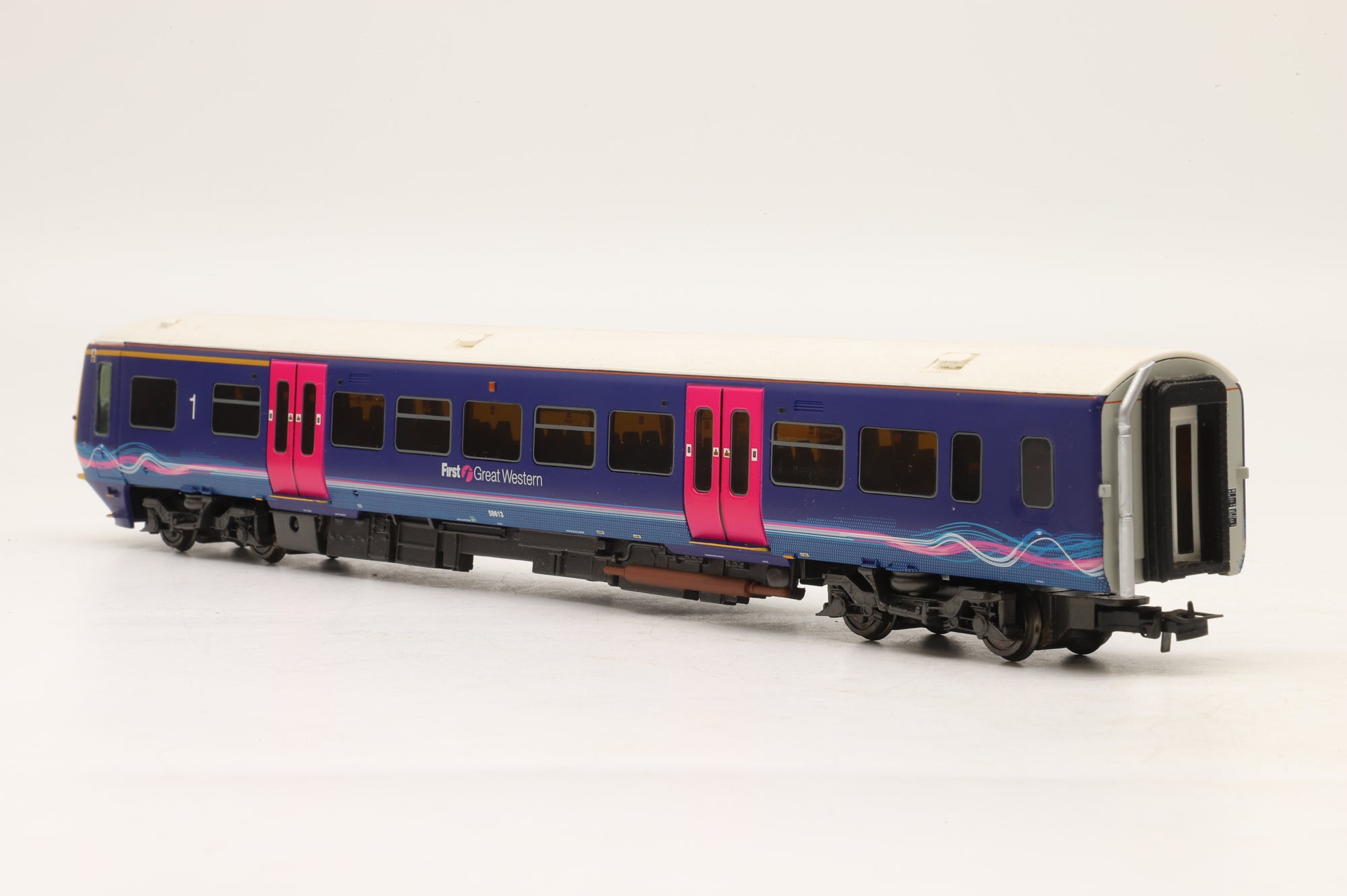 WORKSHOP Bachmann OO Class 166 'Networker Turbo' (2000)