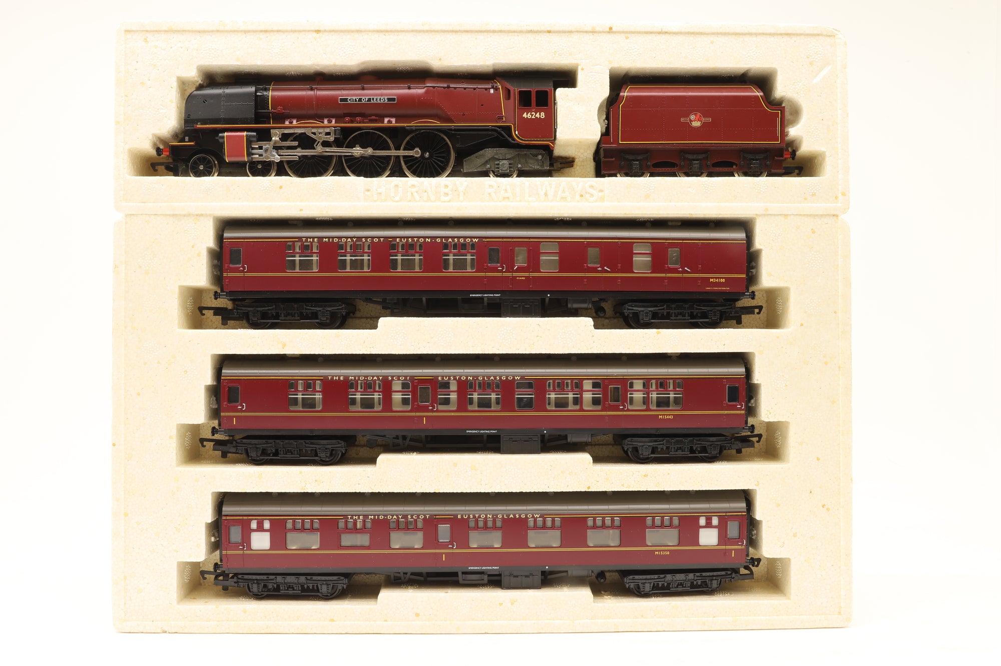 Hornby OO R2078 'The Mid-Day Scot' Train Pack Incl. Coronation Class & 3x Mk1s