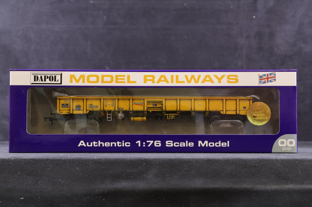 Dapol OO BHATSPEC855A,B,C,D Rake of 4 JNA Network Rail Wagons Weathered