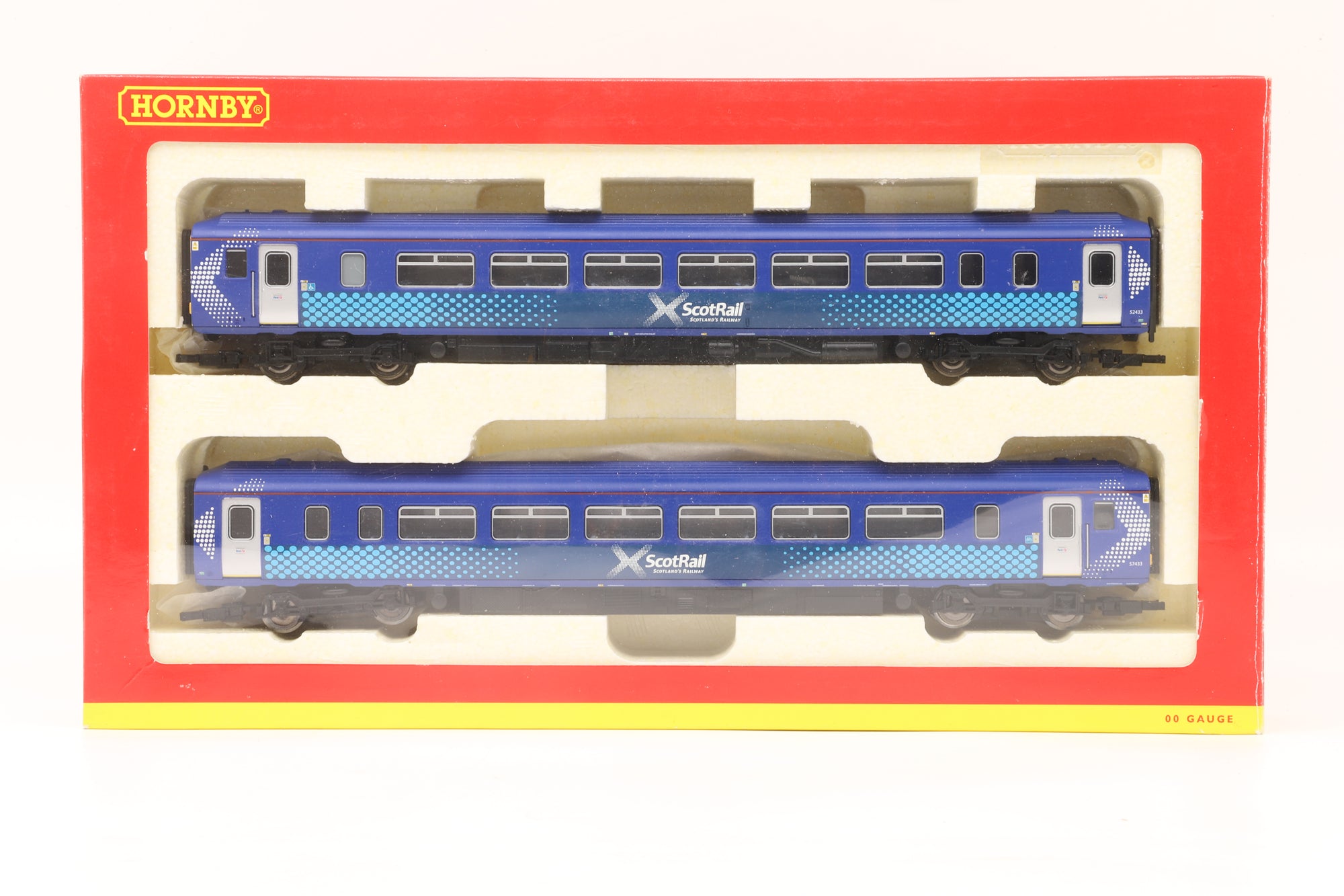 Hornby OO R2950 Class 156 2-Car DMU 156433 in ScotRail (First Group) Saltire Livery