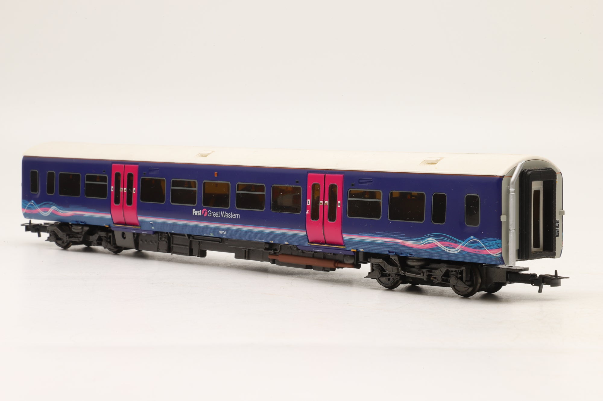 WORKSHOP Bachmann OO Class 166 'Networker Turbo' (2000)