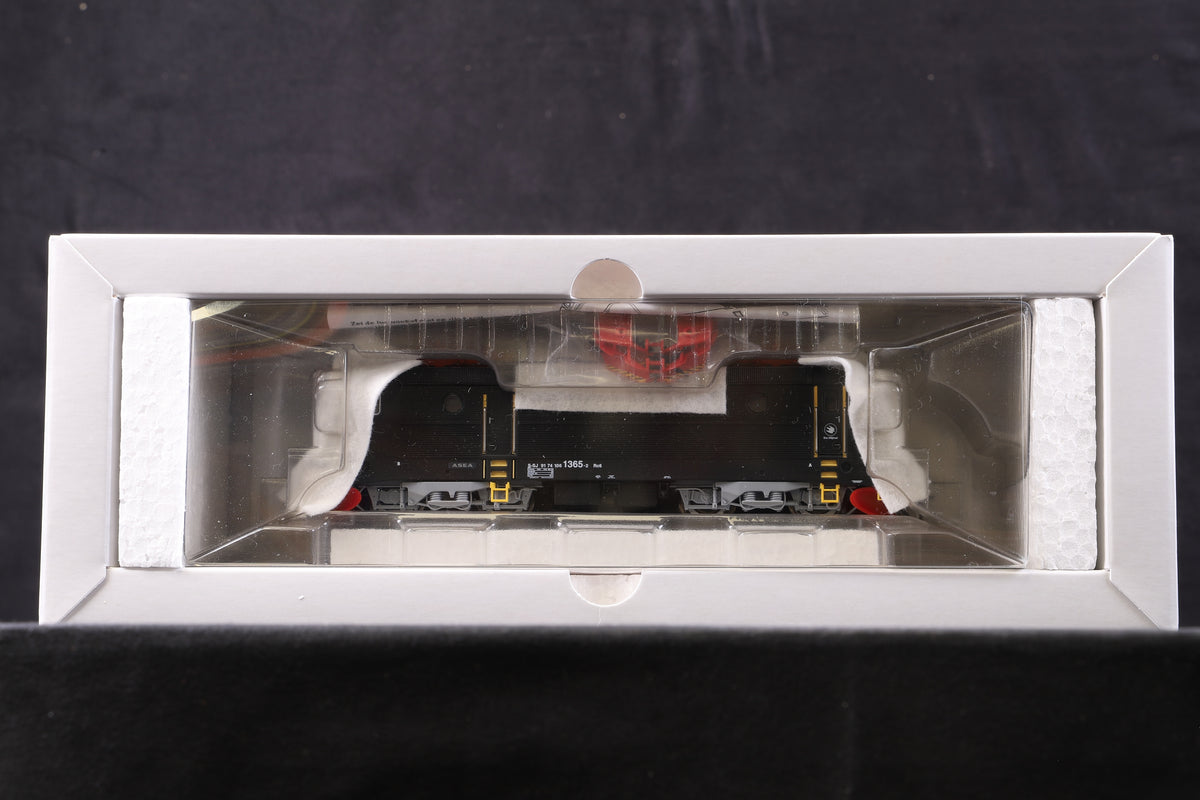 Marklin HO 39280 SJ Class Rc 6 Electric Locomotive &amp; 43788 4 Car Passenger Set, MFX Sound