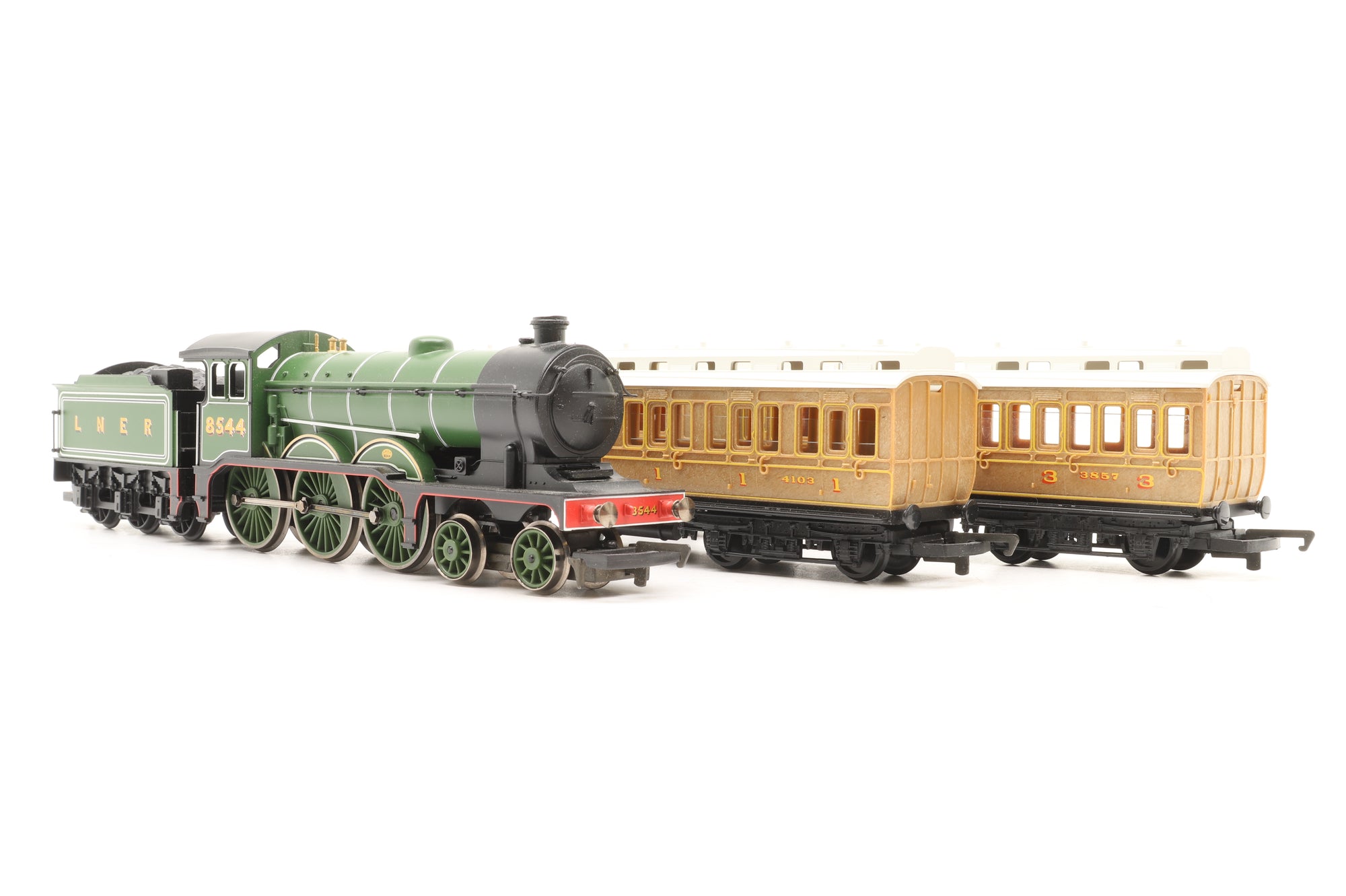 Hornby OO LNER B12 '8544' & Two Teak Clerestory Coaches