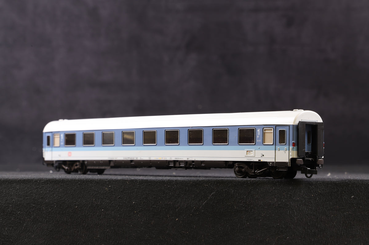 Roco HO Rake Of 7 Blue &amp; Grey DB Passenger Coaches