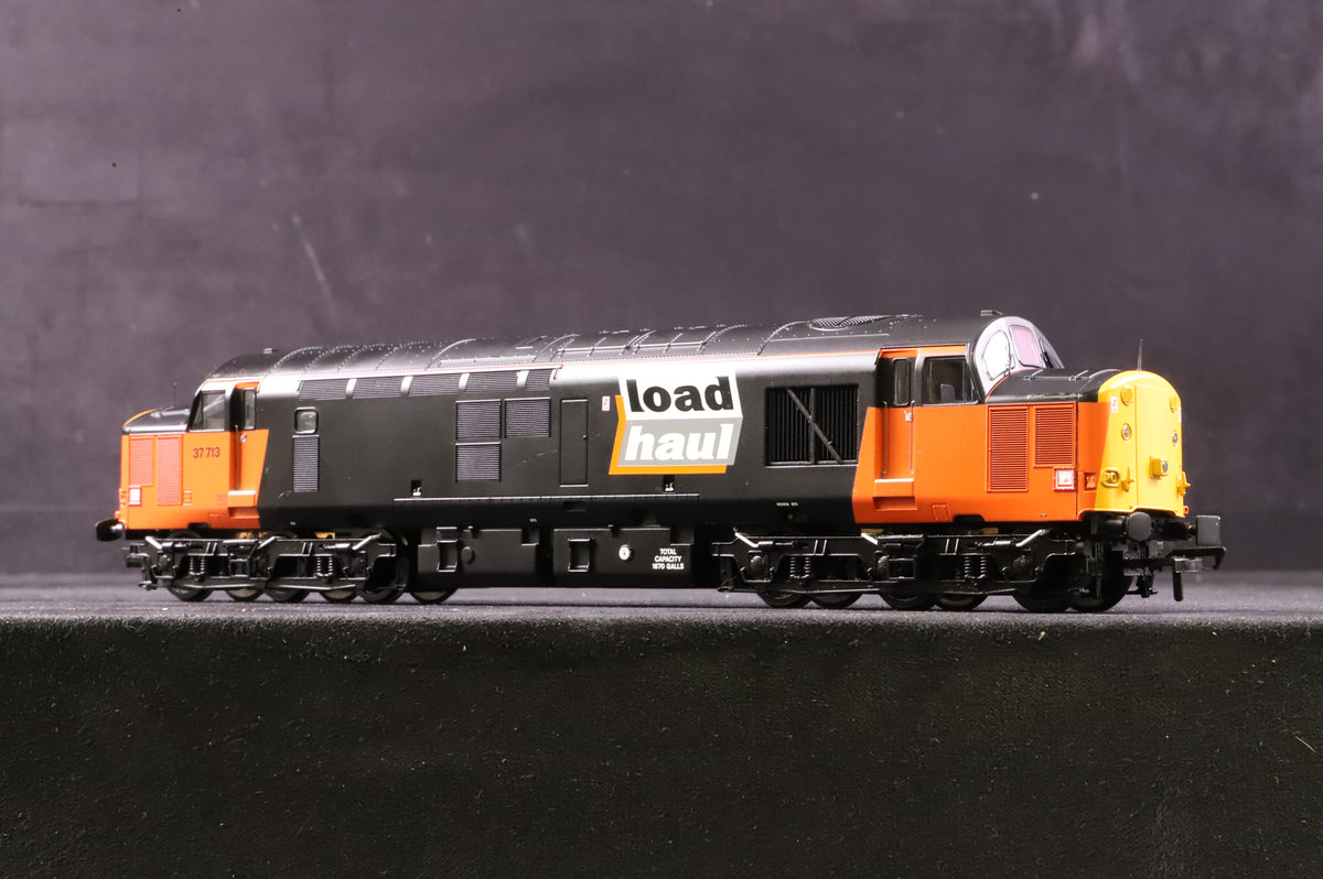 Bachmann OO 32-390Y (1/2 Locos from Pack) Class 37 37713 in Loadhaul Black/Yellow