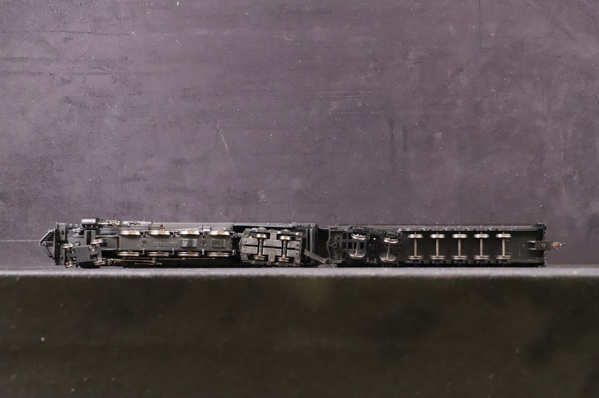 Bachmann HO 11306 Niagara 4-8-4 '5016' NYC Steam Locomotive