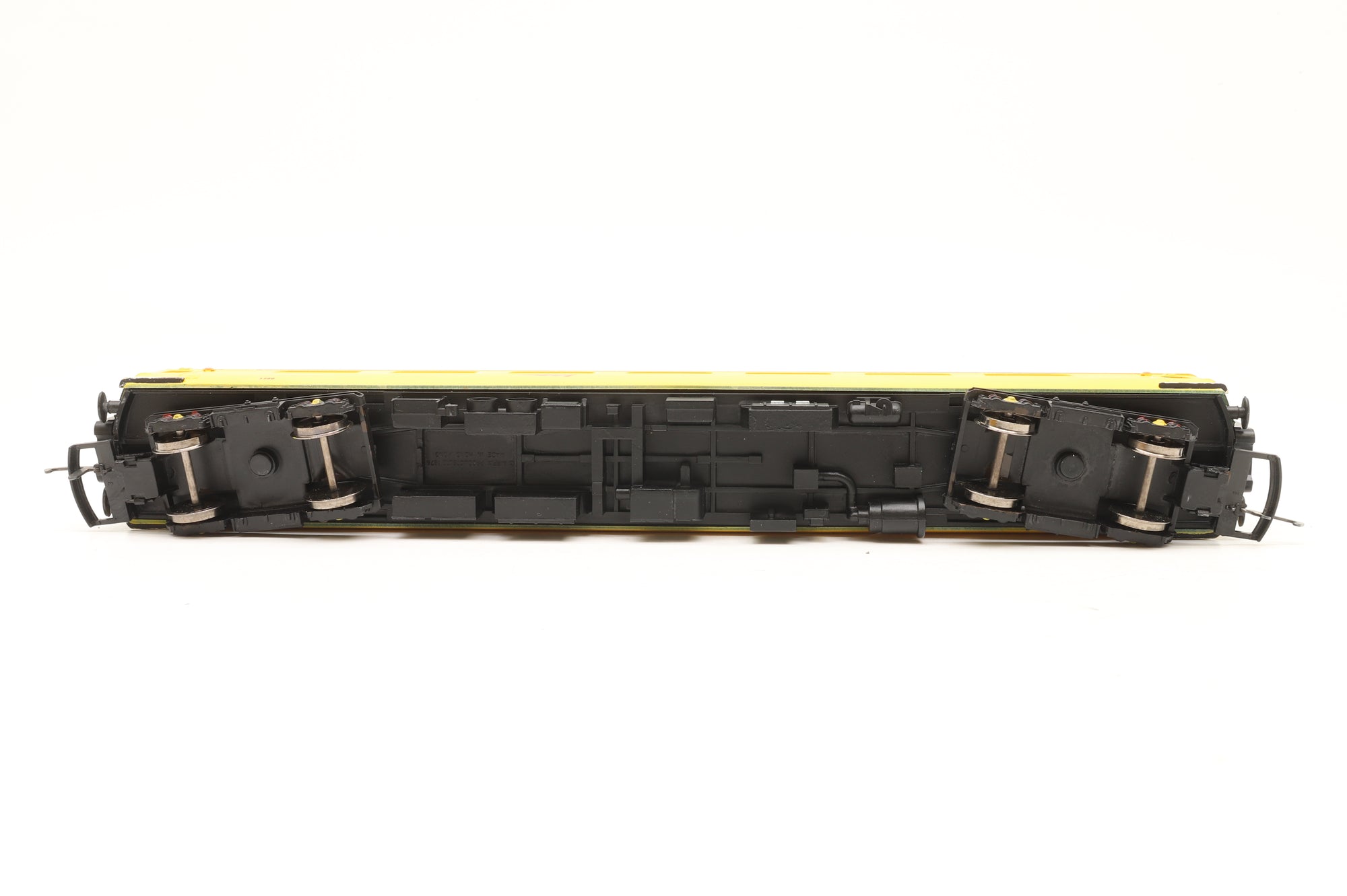 Custom OO Rake of 4x Mk2F Coaches in Network Rail Yellow